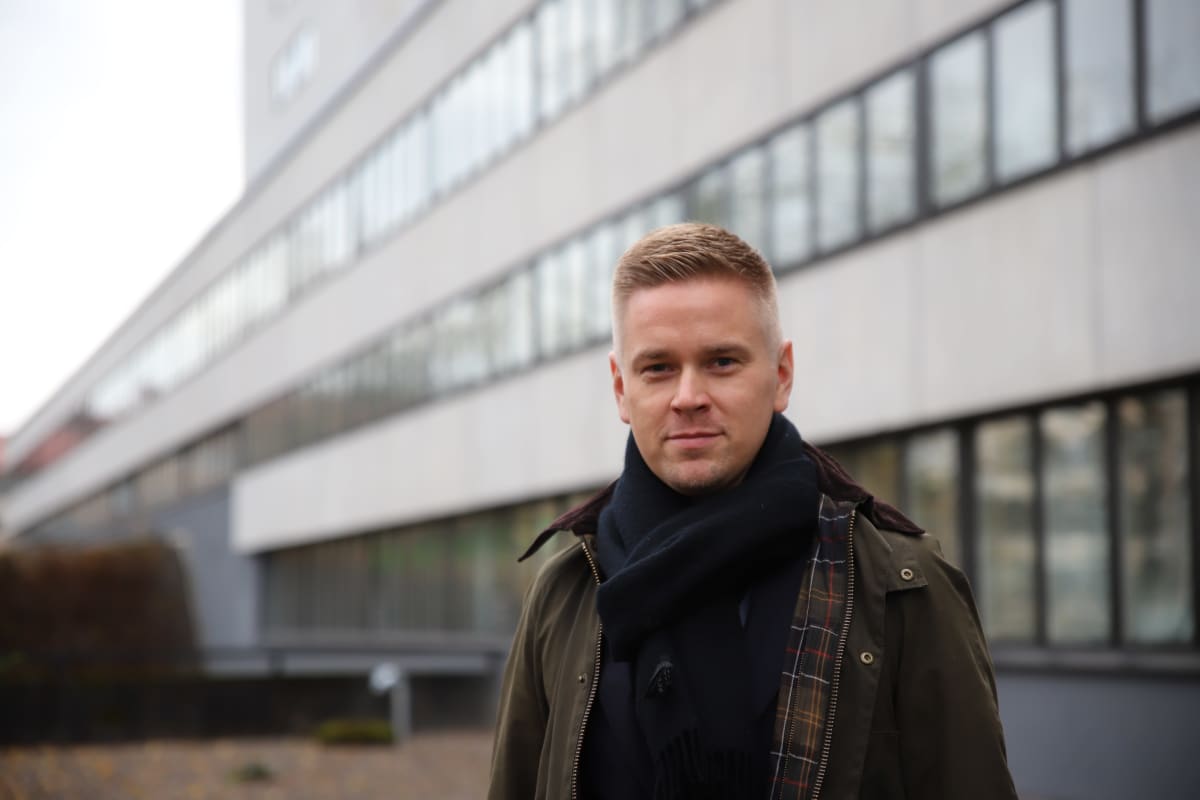 Mehiläisen perusterveydenhuollosta vastaava johtaja Joonas Turunen.