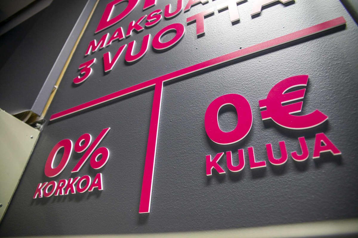 Puhelimia myydään nollakorollisella maksuajalla