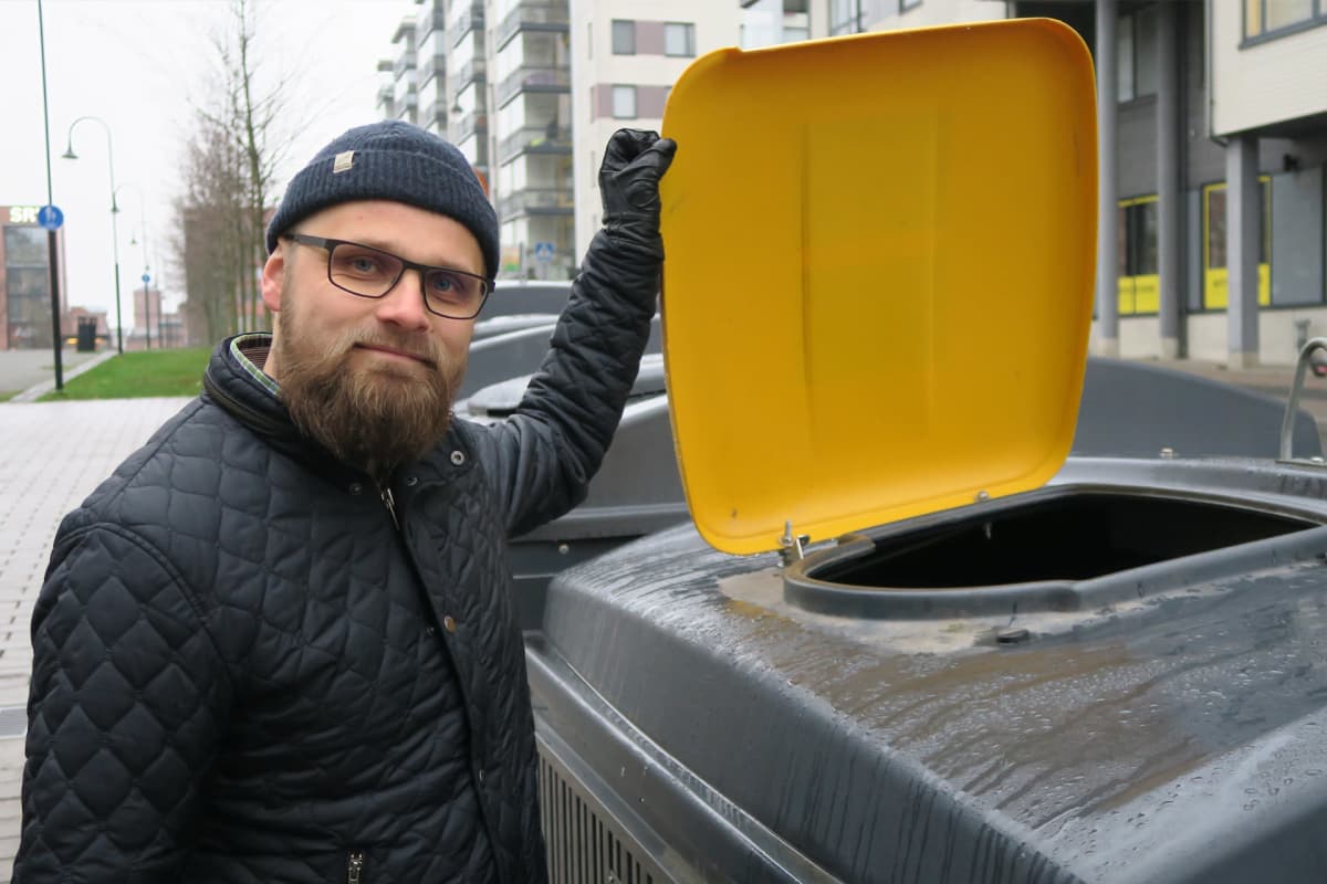 Pirkanmaan jätehuollon yhteyspäällikkö Janne Korkeamäki