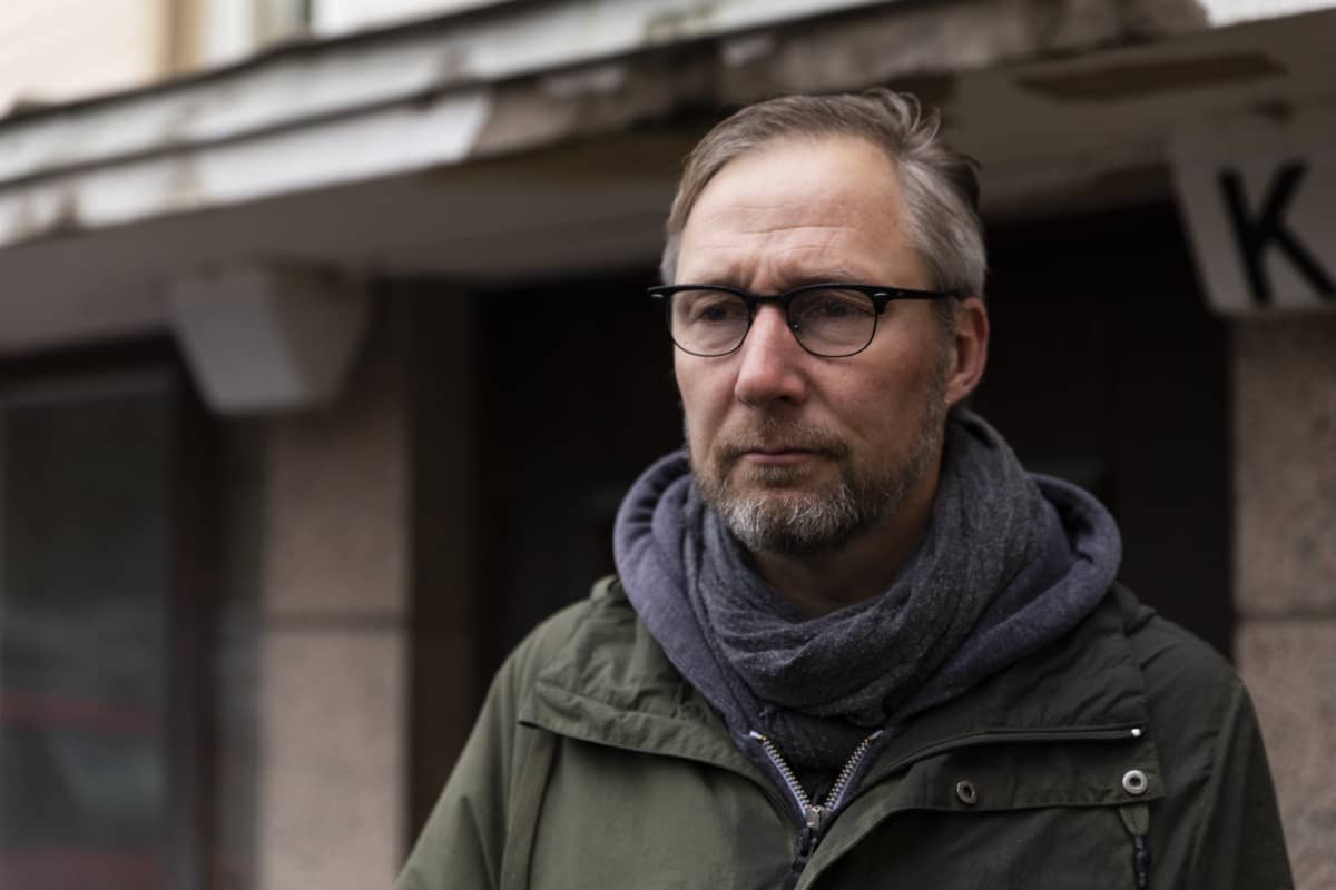 Pertti Hakkarainen, psykologi, Naistenklinikan Seri-tukikeskus, HUS.