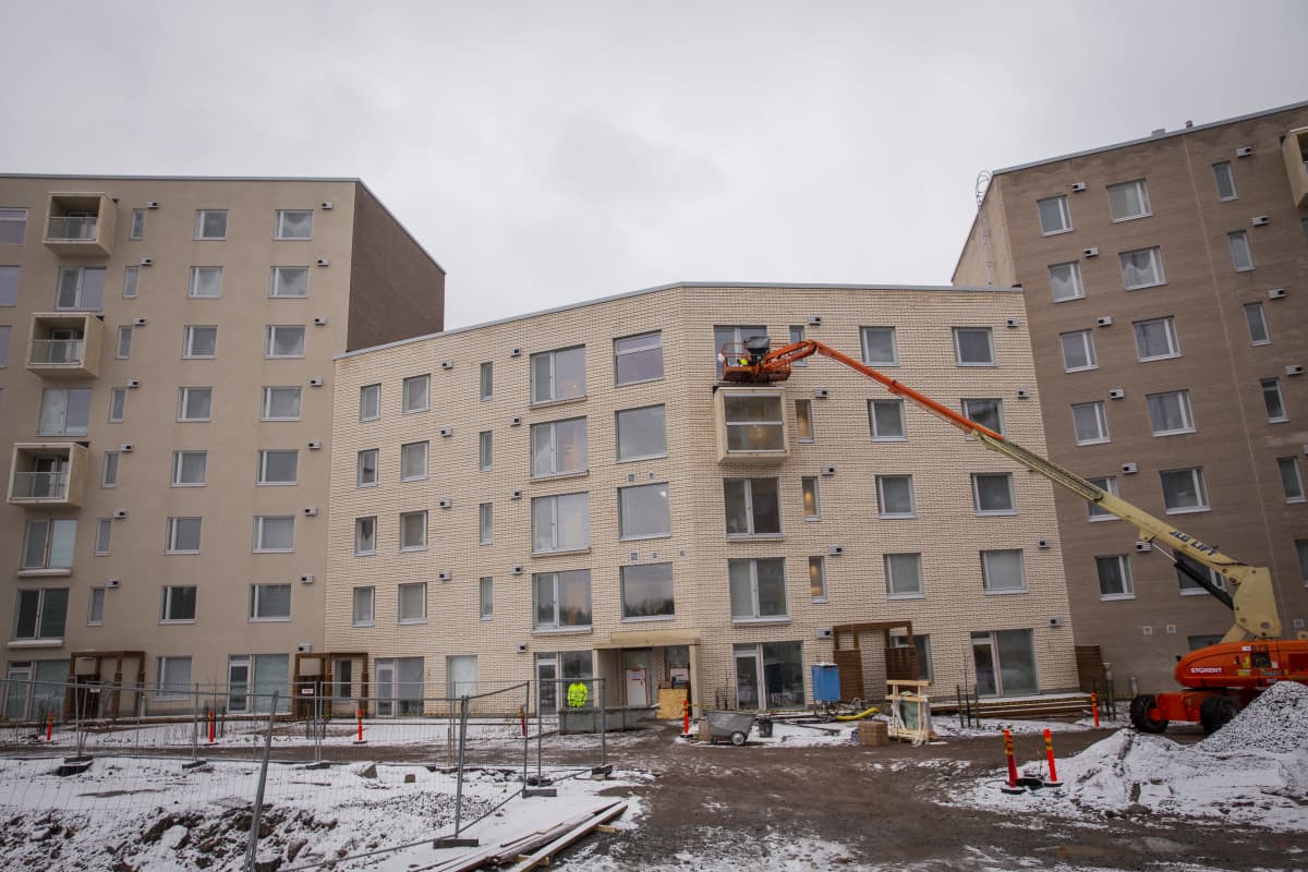 Postipuiston rakennustyömaa.