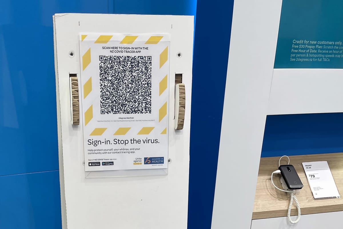 QR-koodi, jonka koronasovelluksen käyttäjät skannaavat käydessään paikassa