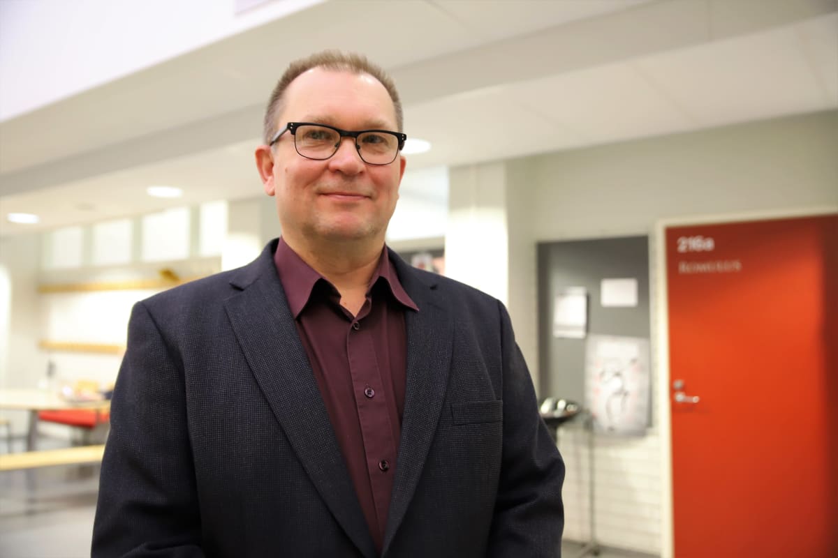 Turun klasillisen lukion rehtori Kai Heino
