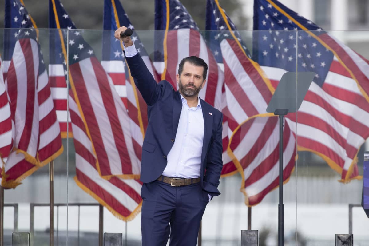 Trumpin poika Donald Jr. pitää puhetta loppiaisena Washingtonissa.