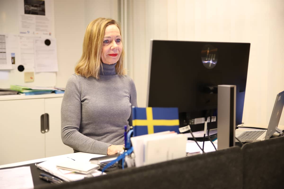Rajayhteistyön koordinaattori Päivi Koivupalo.