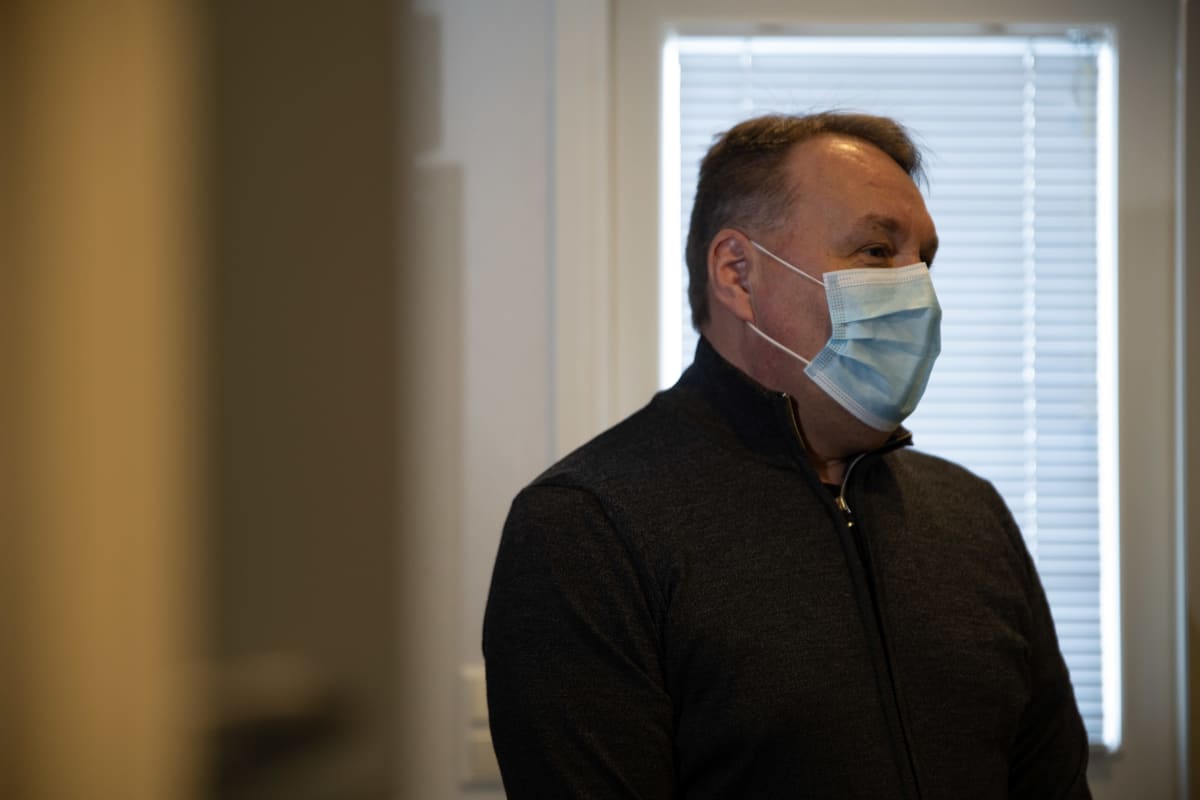 Risto Karjalainen henkilökuvassa.