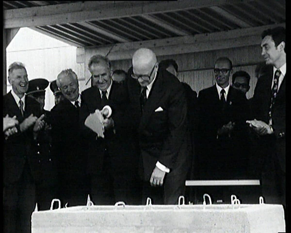 presidentti urho kekkonen pääministeri aleksei kosygin svetogorsk paperitehdas peruskivi 1975 finn-stroi