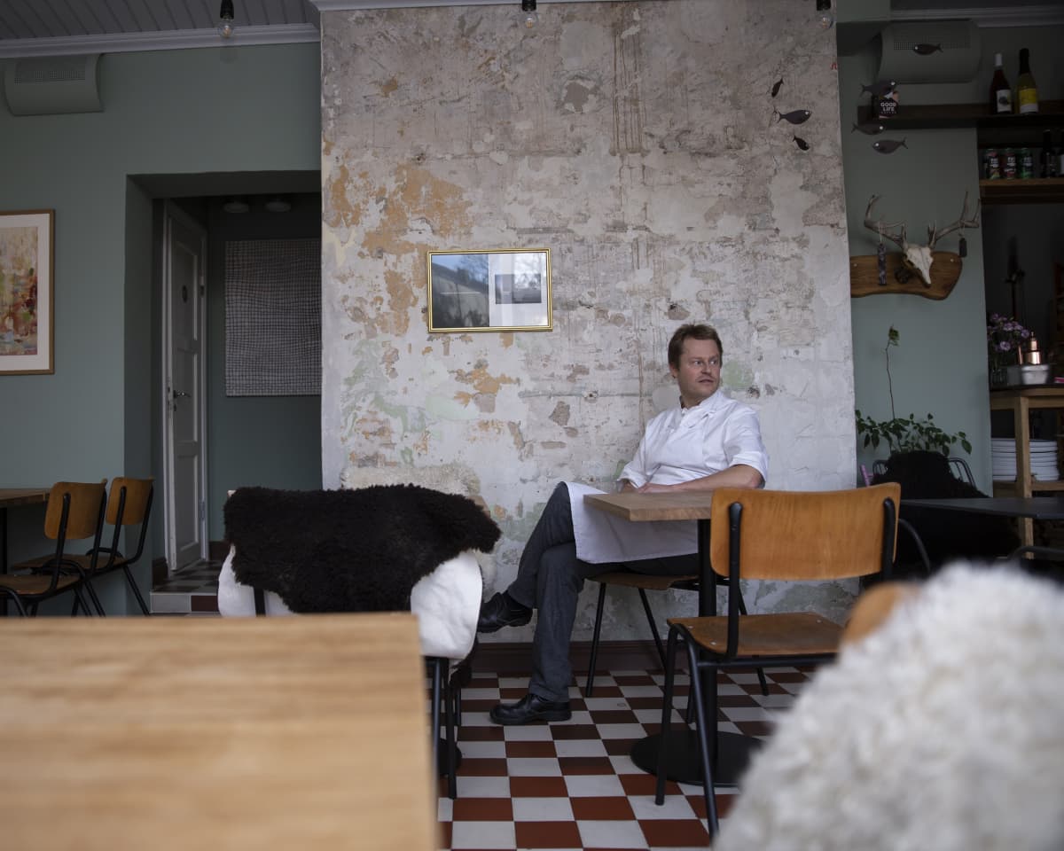 Nick Victorzon, ravintoloitsija, YLP.