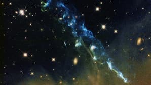 Hubble avaruusteleskoopin tallentama kuva Herbig-Haro 110 -kaasugeysirista.