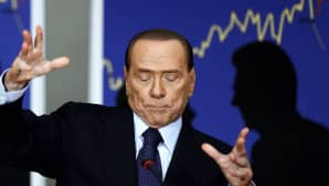Italian entinen pääministeri Silvio Berlusconi entisen ministerin Renato Brunettan kirjan julkistamistilaisuudessa.