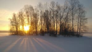 Nokian Pyhäjärvellä aurinkoa