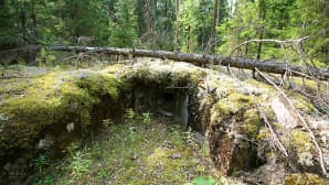 Vanhoja linnoitusrakennelmia.