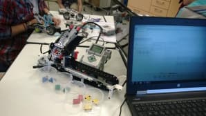 näitä robotteja esitellään kuningasparille