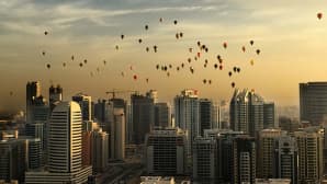 Kansainvälinen kuumailmapallofestivaali Dubaissa 6. joulukuuta.