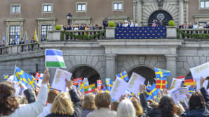Ruotsin kuningasperhettä ja kansaa.