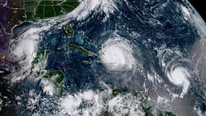 NOAA:n satelliittikuvassa 7. syyskuuta näkyvät vasemmalta oikealle lueteltuina hurrikaani Katia, hurrikaani Irma ja hurrikaani Jose.