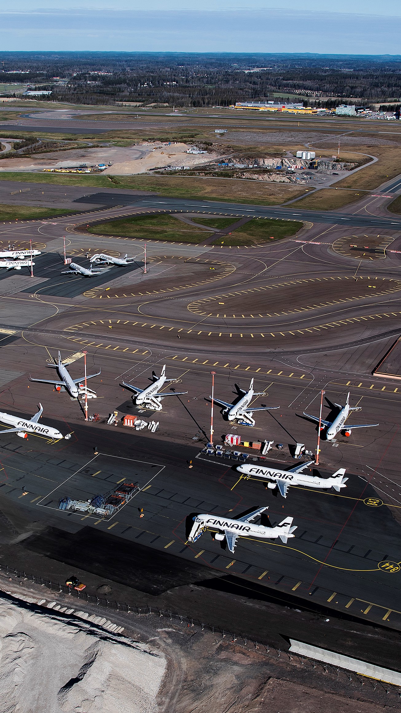 10k A job related to Helsinki-Vantaa Airport is in danger, the mayor warns