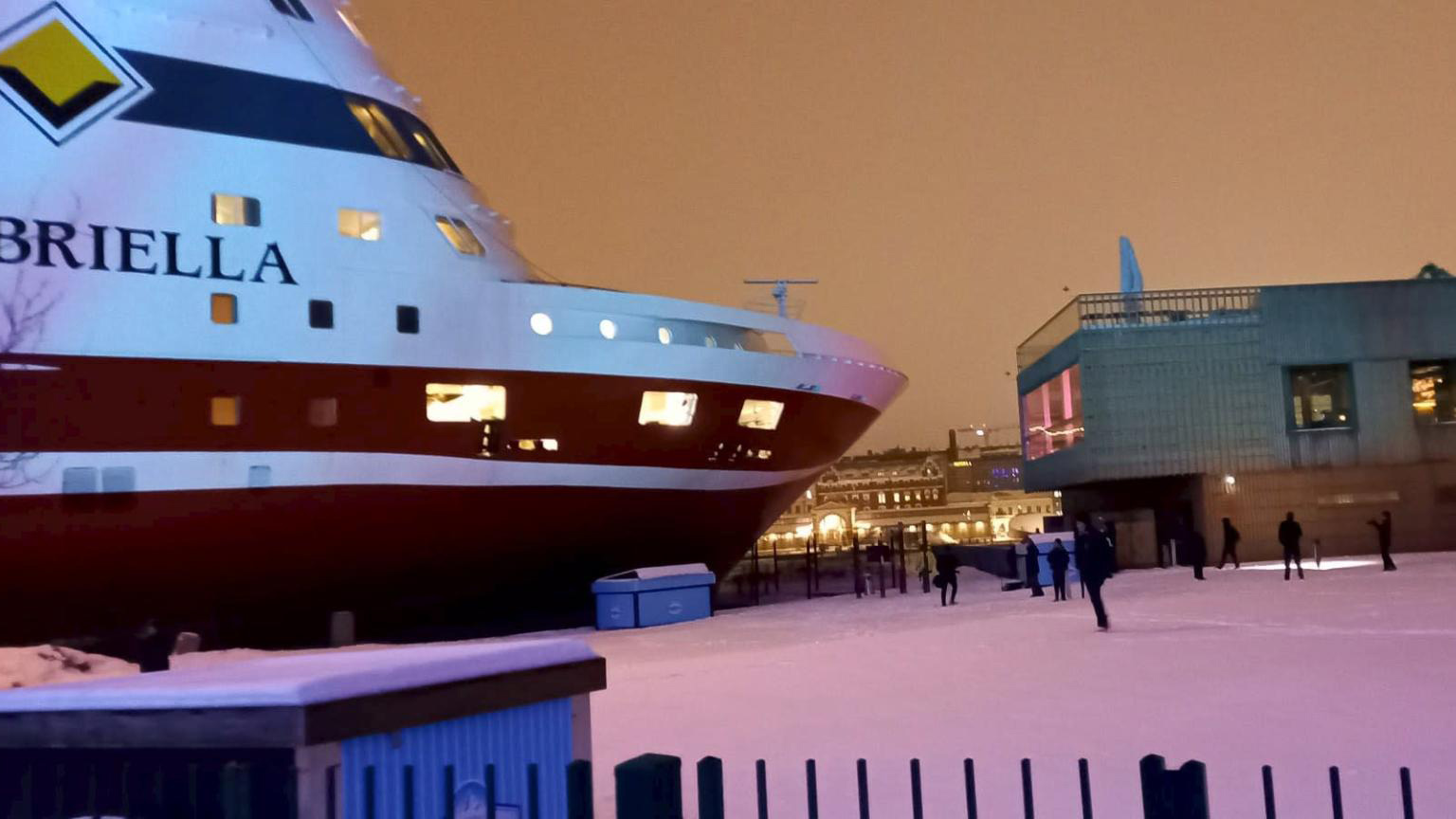 The popular Helsinki seaside pool was damaged in a recent berth collision with Viking Line