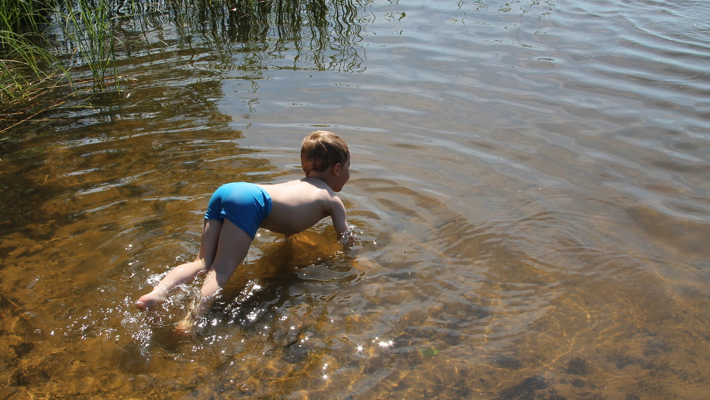 Vedenlaaturaportti: Suomen uimavesi on puhdasta