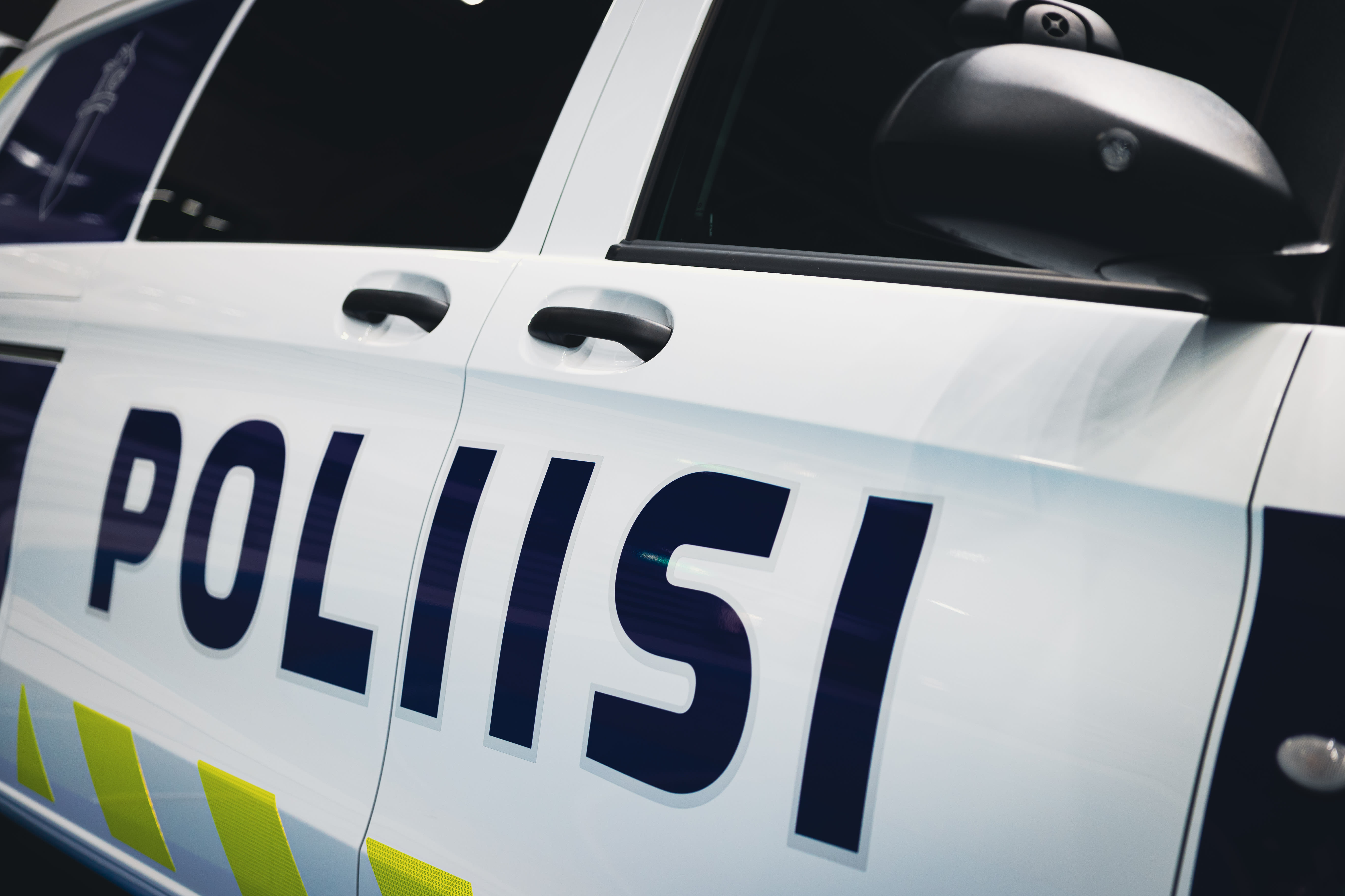 The police are warning motorists when a car hit children at a crosswalk in Espoo