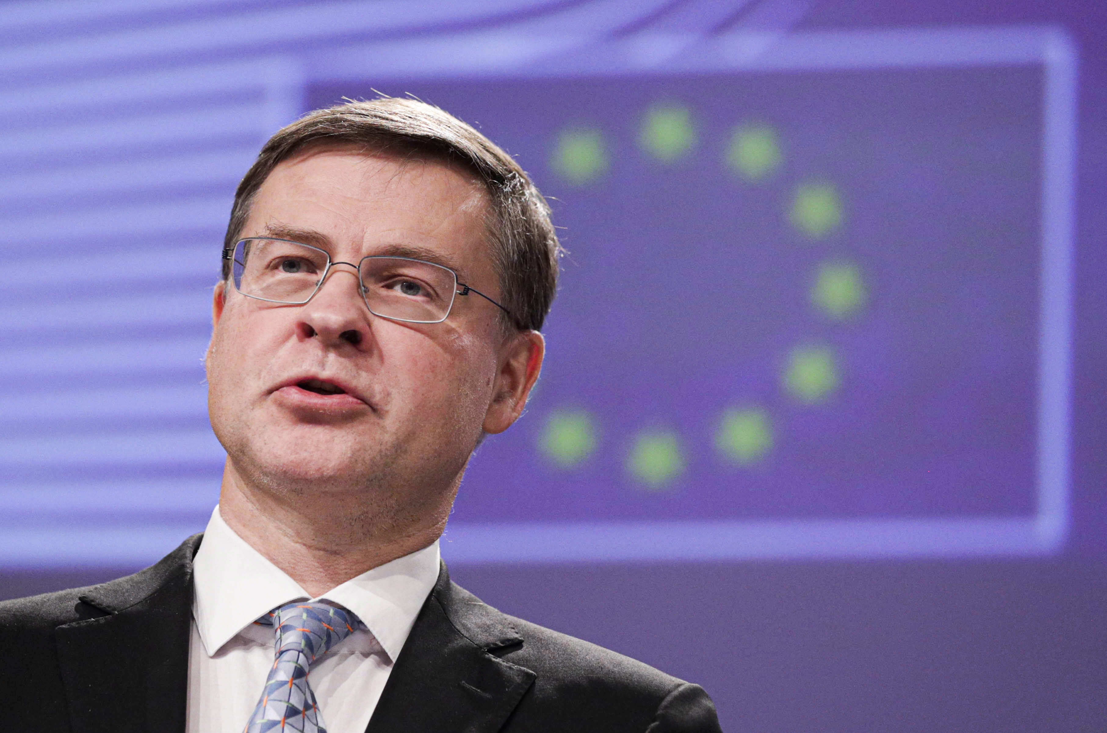 Европейската комисия казва, че дългът на Финландия е изключителен и предлага четири начина за намаляването му