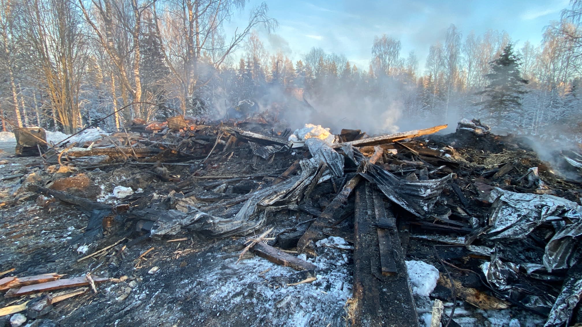 The police suspect that an elderly man set the Rautjärvi church on fire