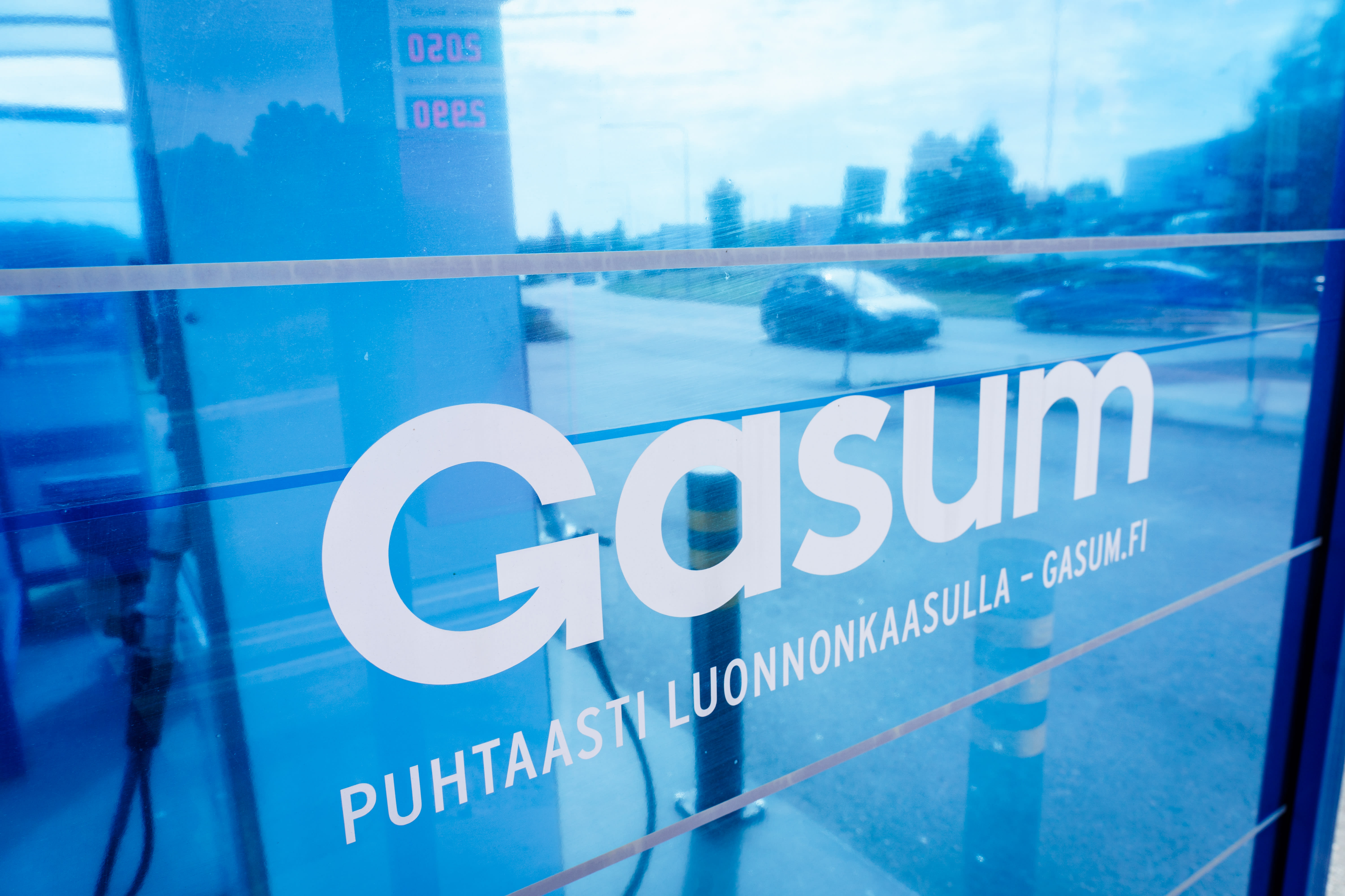 Finland still buys gas from Russia