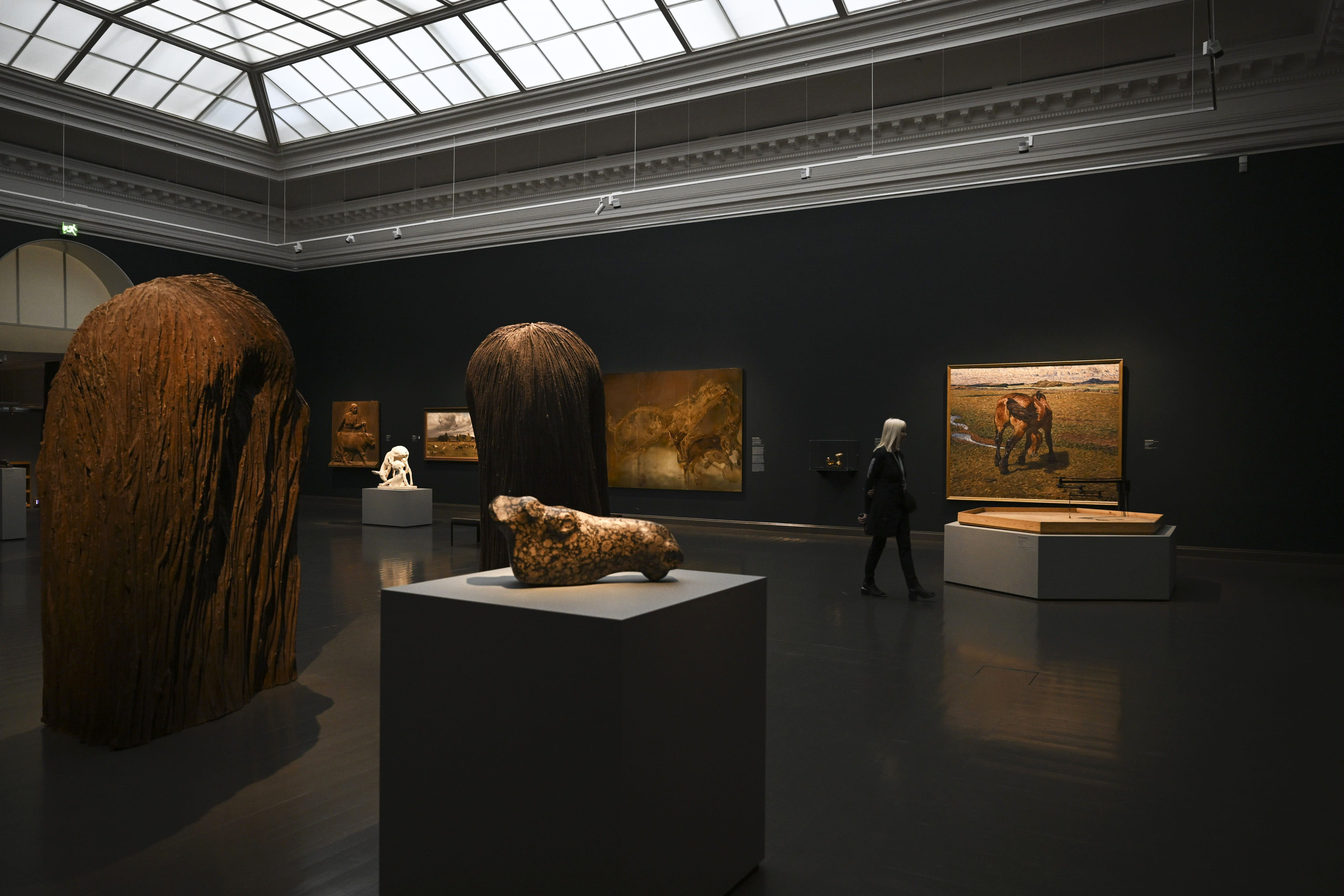 افتتح متحف هلسنكي أتينيوم للفنون مرة أخرى بعد تجديد استمر لمدة عام