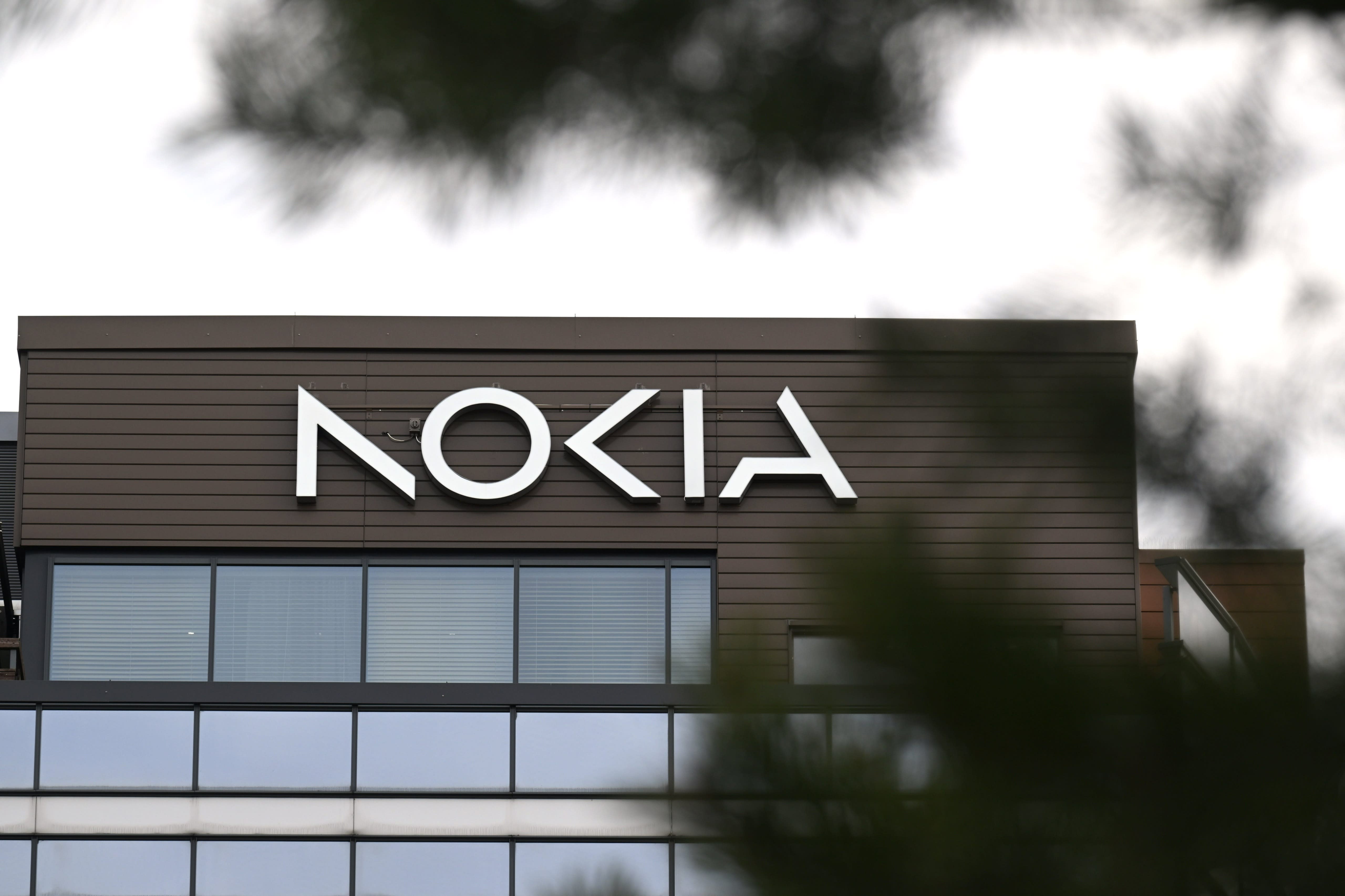 Nokia beginnt mit Entlassungsverhandlungen für mehr als 200 Mitarbeiter in Finnland