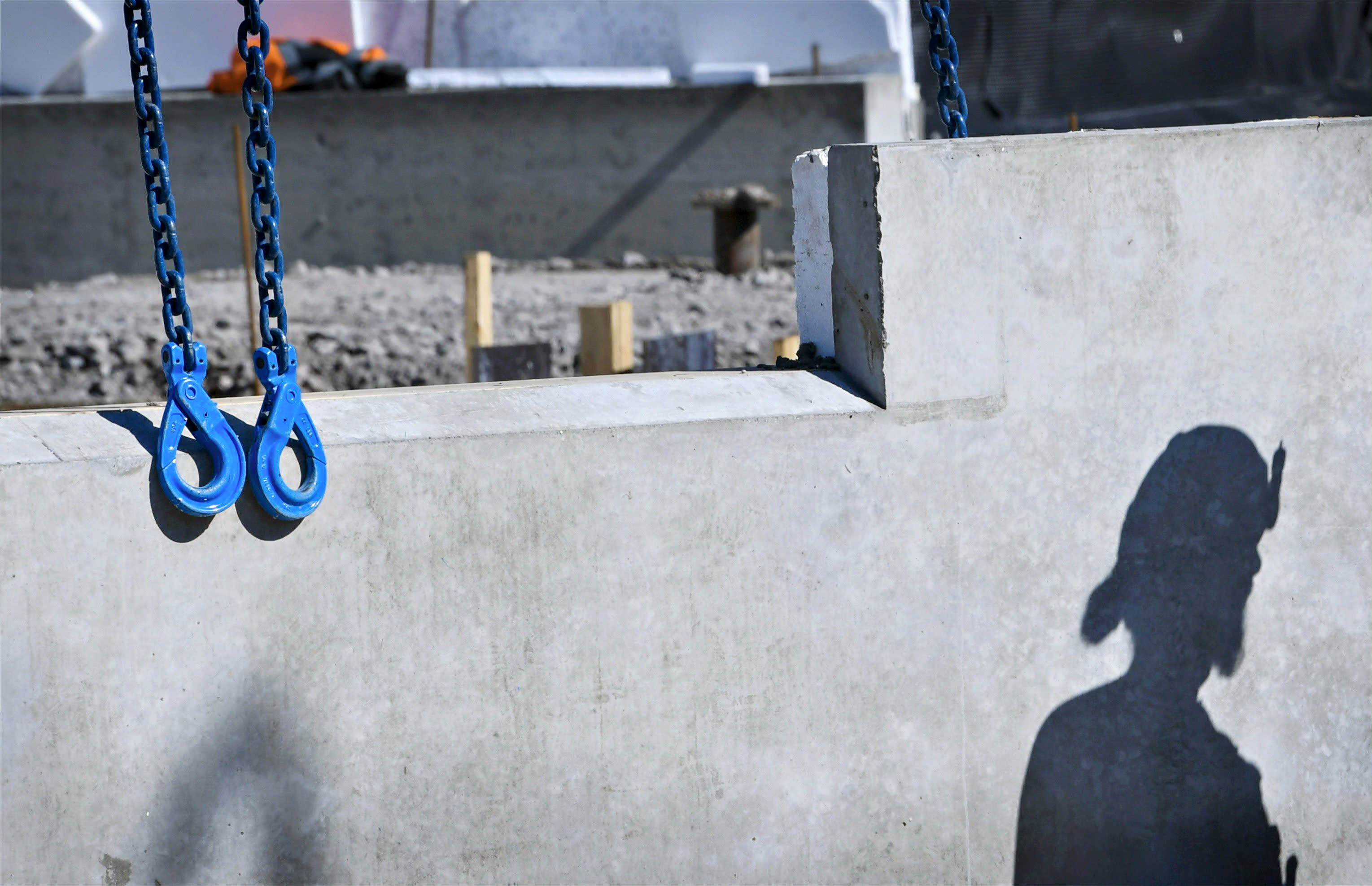 Die Polizei vermutet Menschenhandel, Zwangsarbeit in der finnischen Bauindustrie
