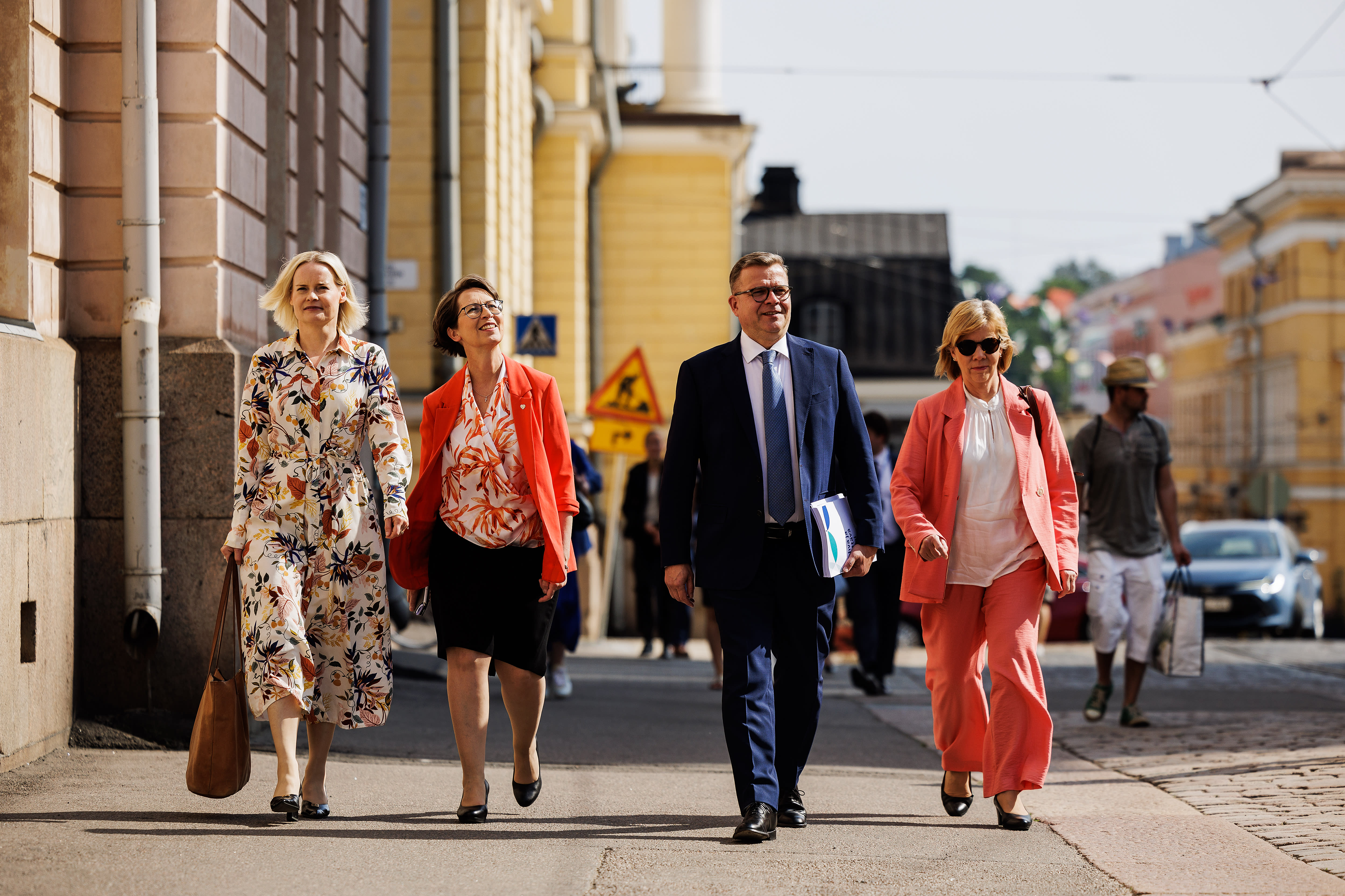 Finnlands neue Regierung wird am Dienstag ihr Amt antreten, wenn Marins Amtszeit offiziell endet