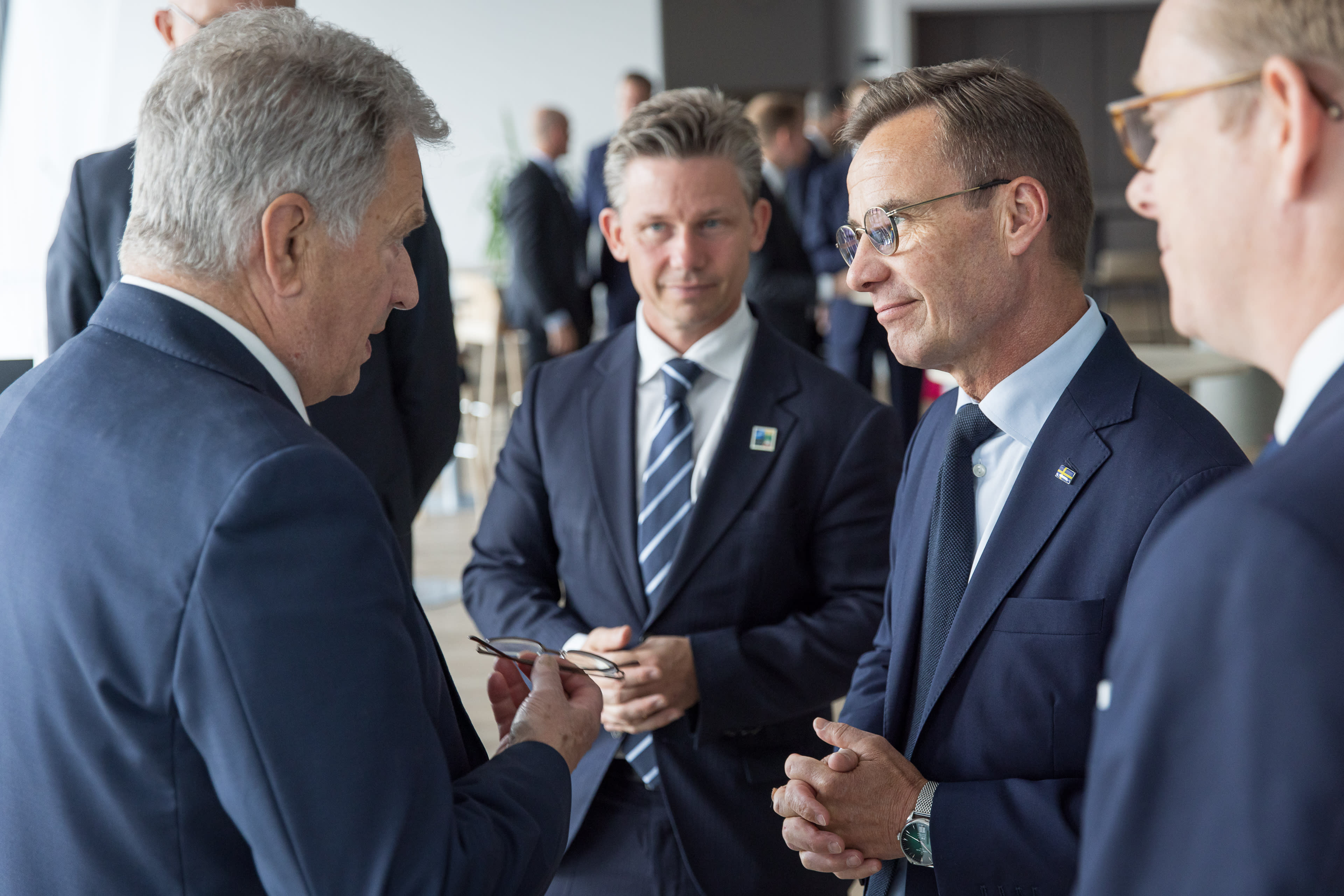 Finnish leaders welcome Sweden to NATO