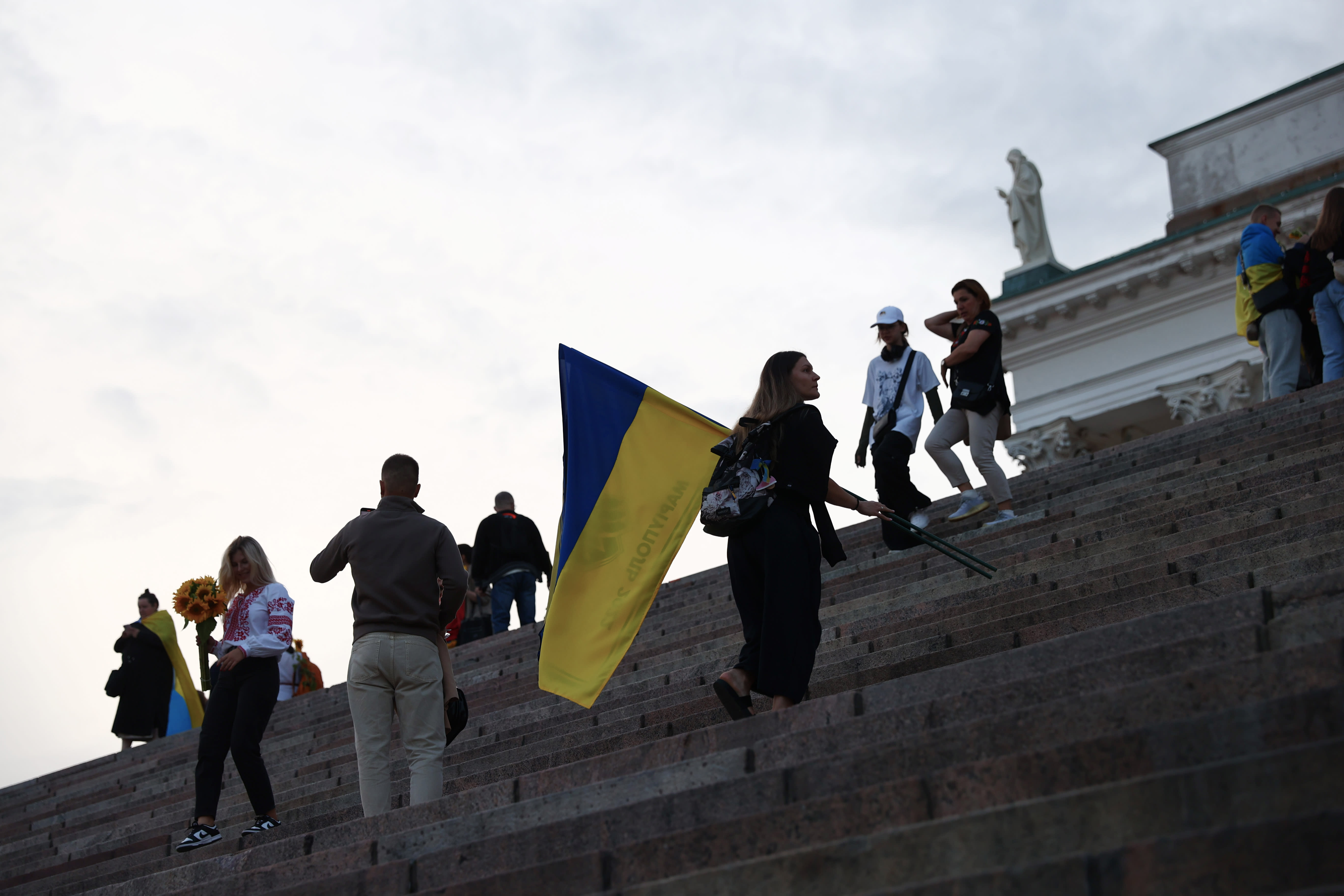 Finnish flags show solidarity with Ukraine