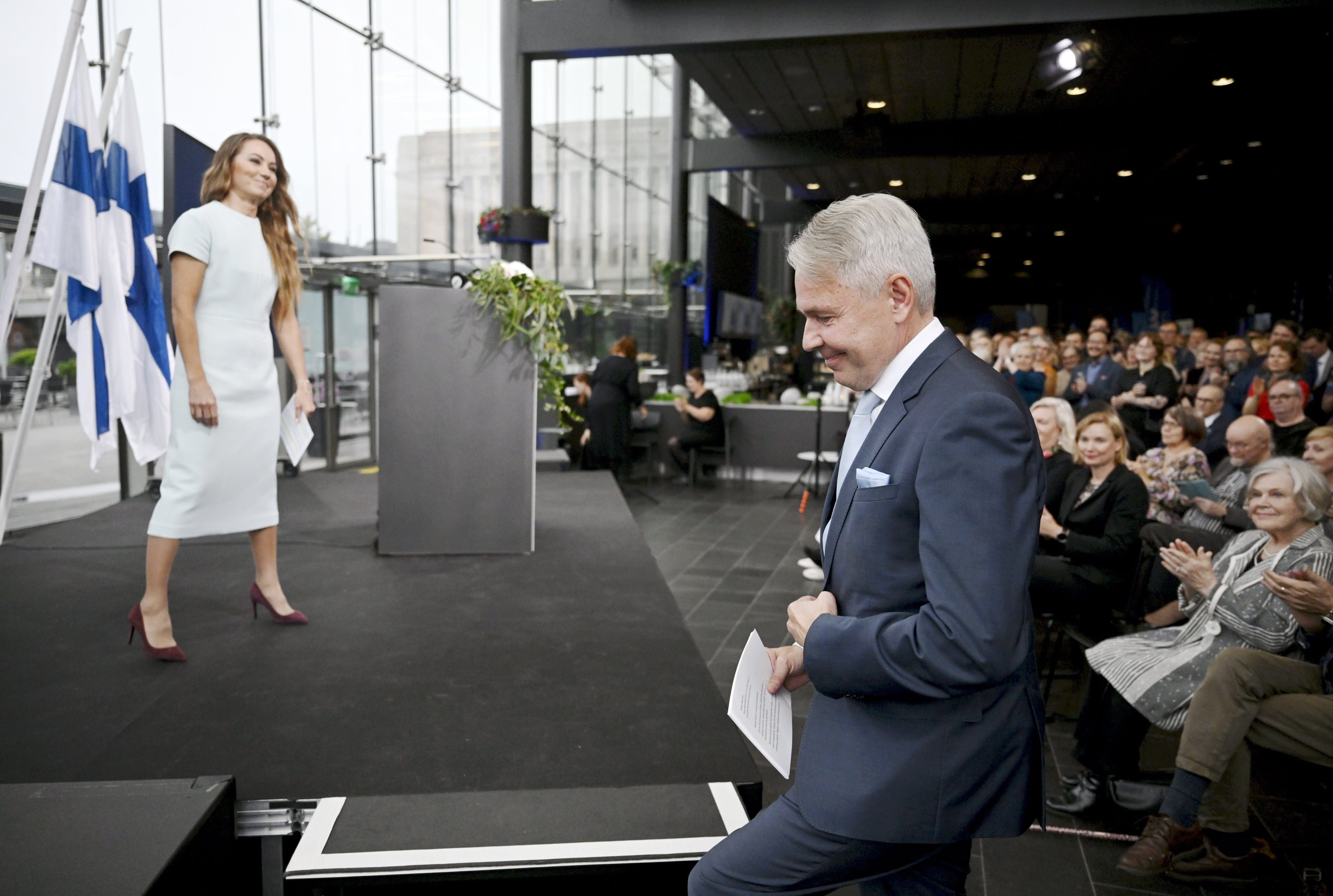 El candidato presidencial Haavisto recoge 48,000 tarjetas de apoyo