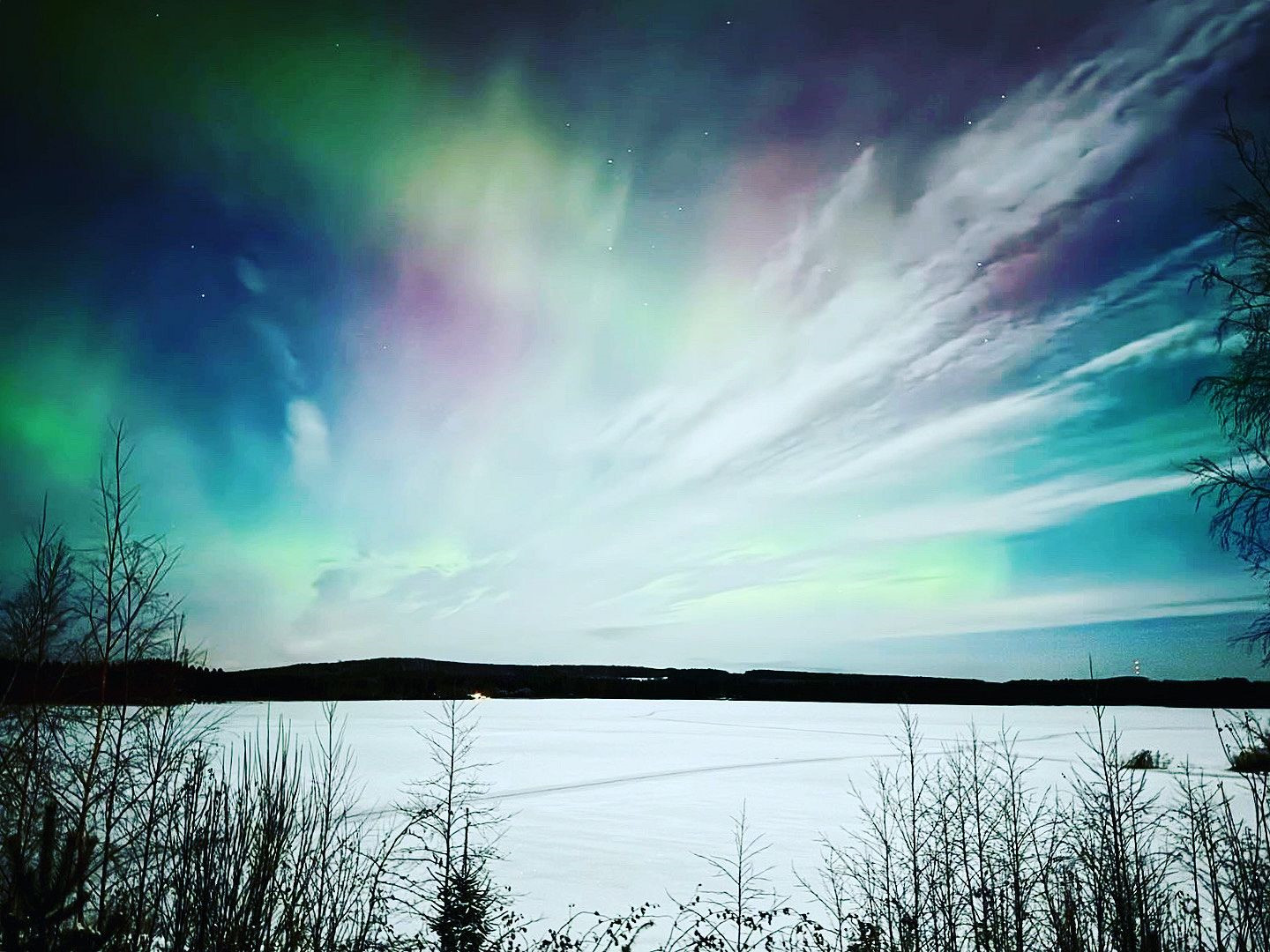 La aurora boreal ilumina el cielo finlandés