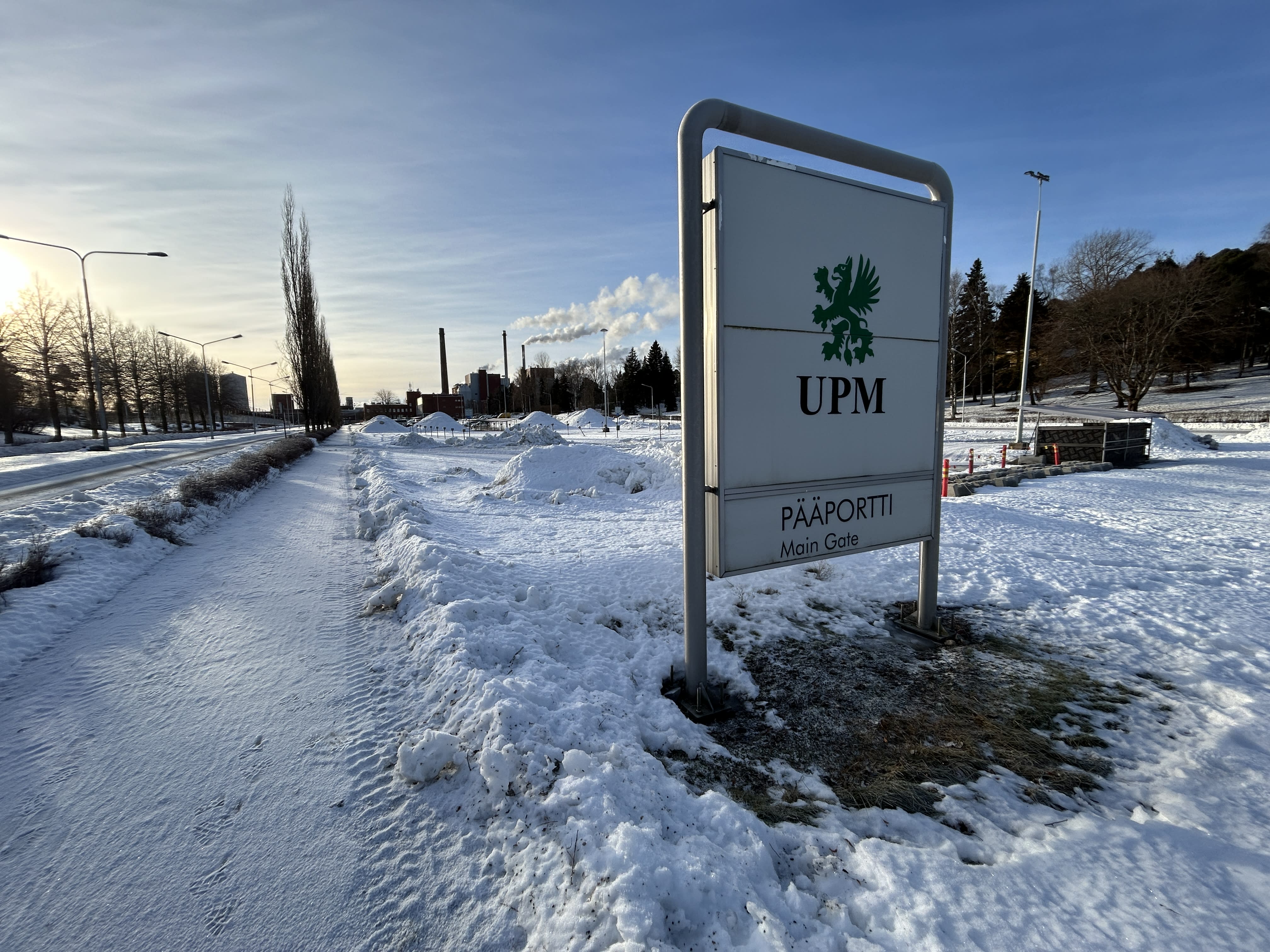 UPM starts personnel negotiations on layoff plans