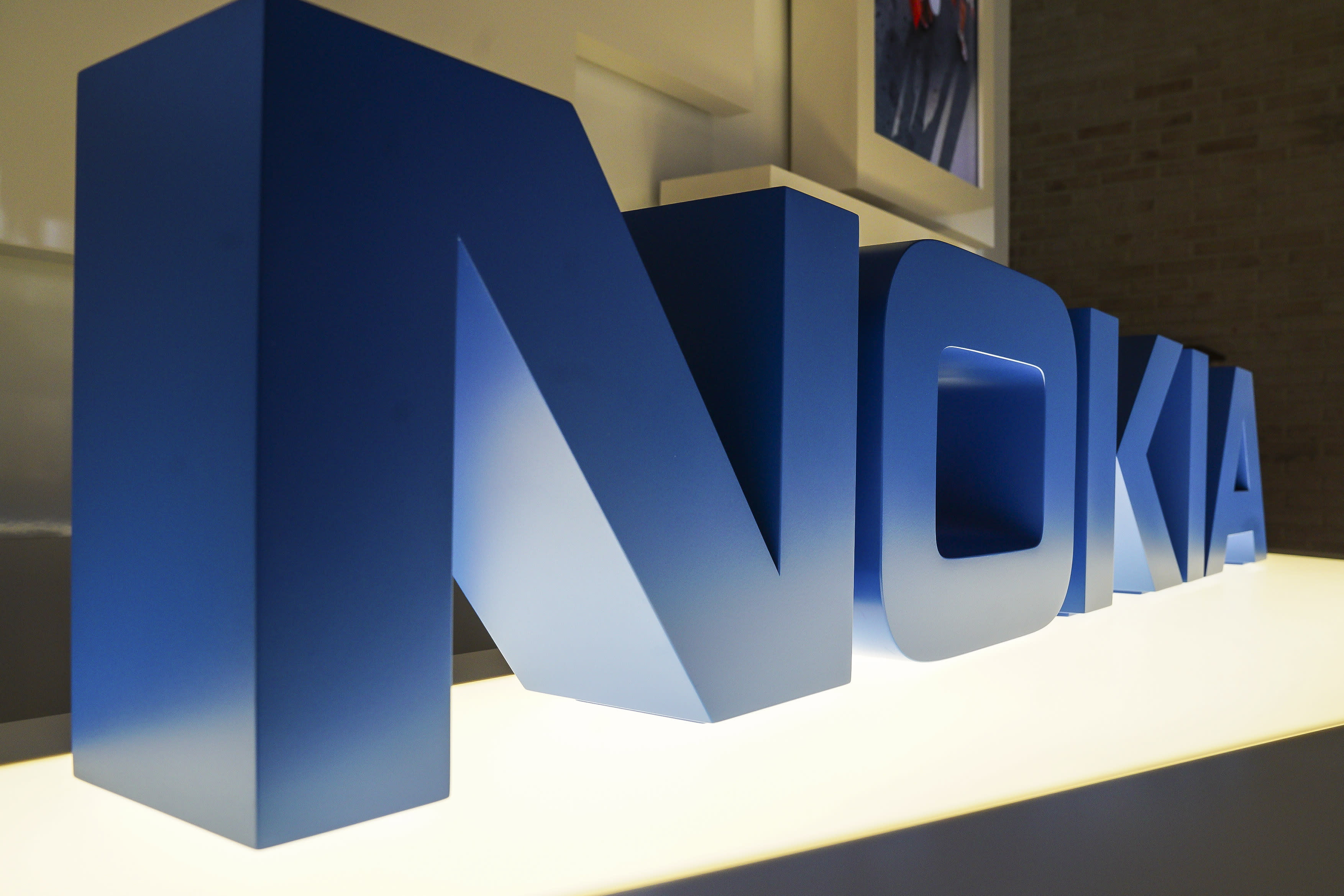 Der Nettoumsatz von Nokia ging im Laufe des "herausfordernden" Jahres zurück