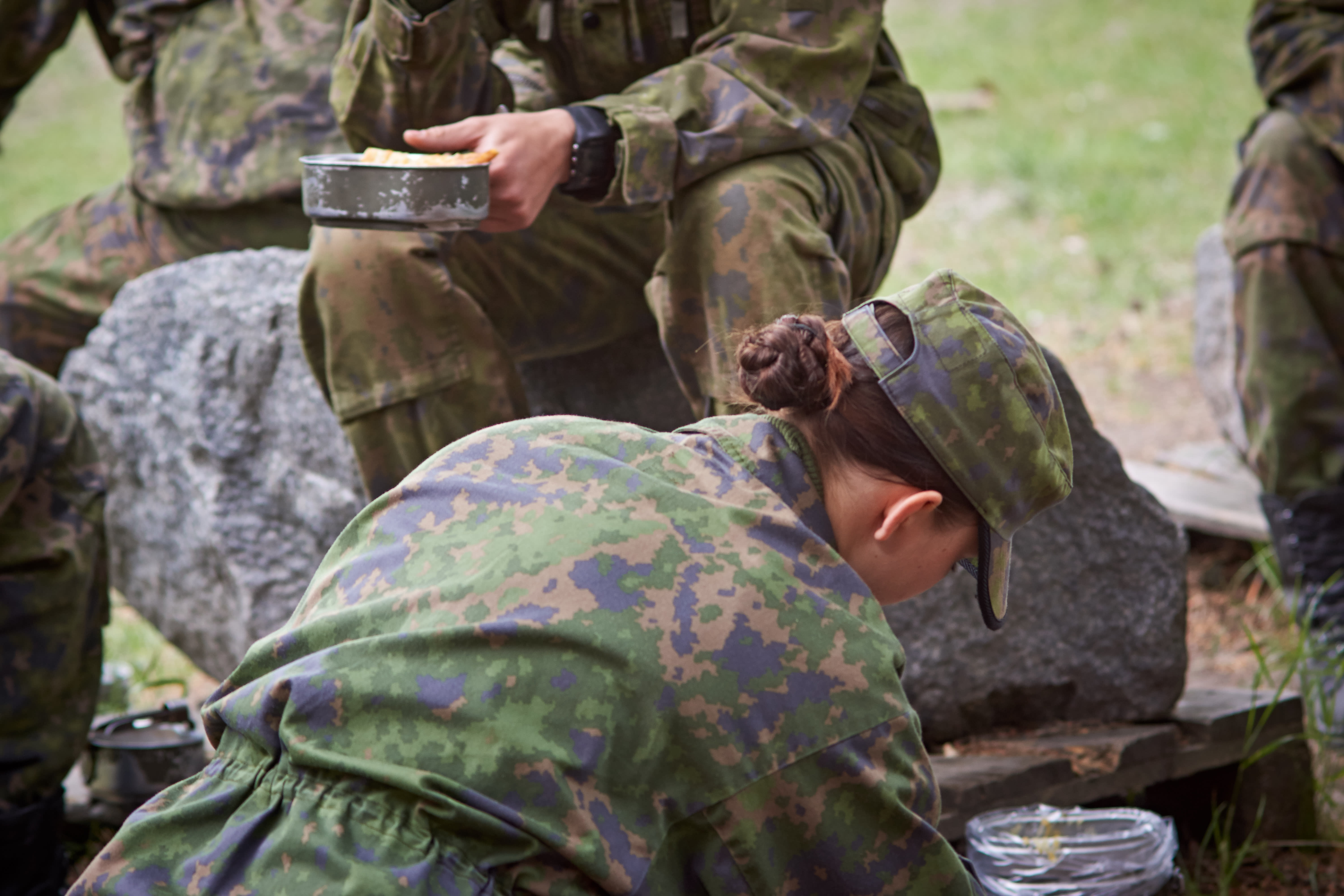 Finnische Frauen könnten in Zukunft zum Militärdienst einberufen werden