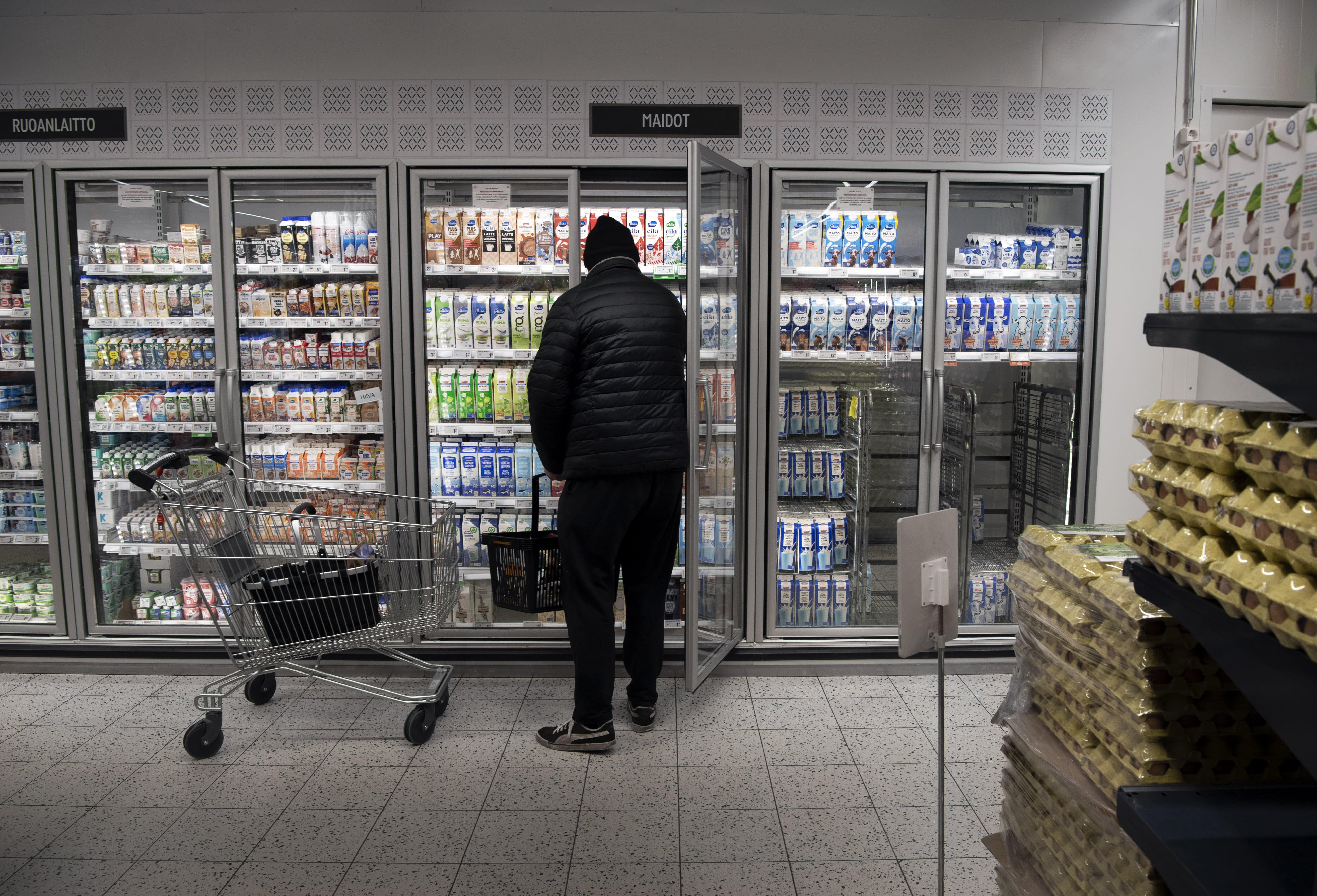 Monday’s newspapers: Rising food prices, Russian property buyers and the return of winter
