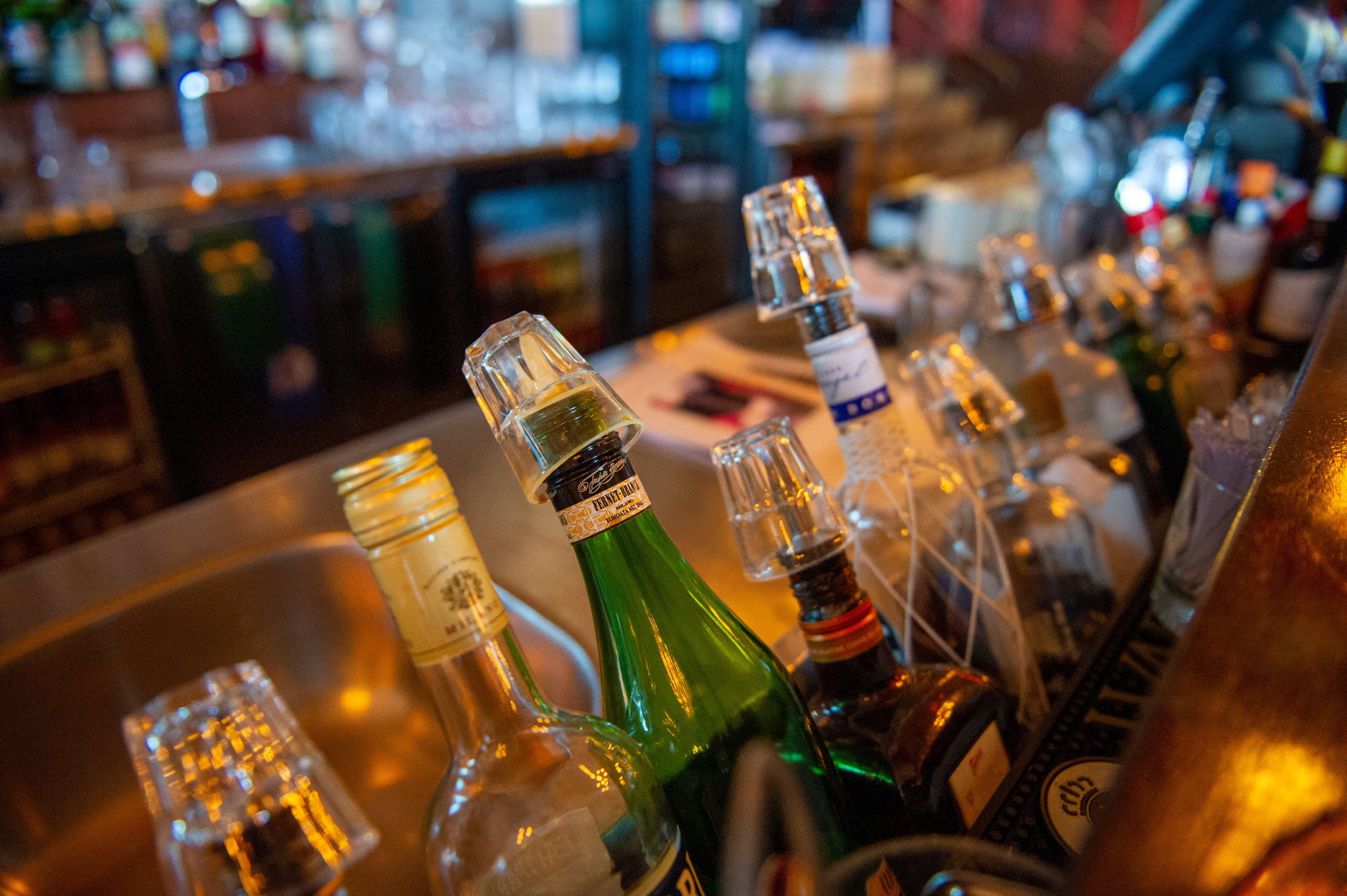 Restrictions on bars and restaurants will be eased throughout Finland