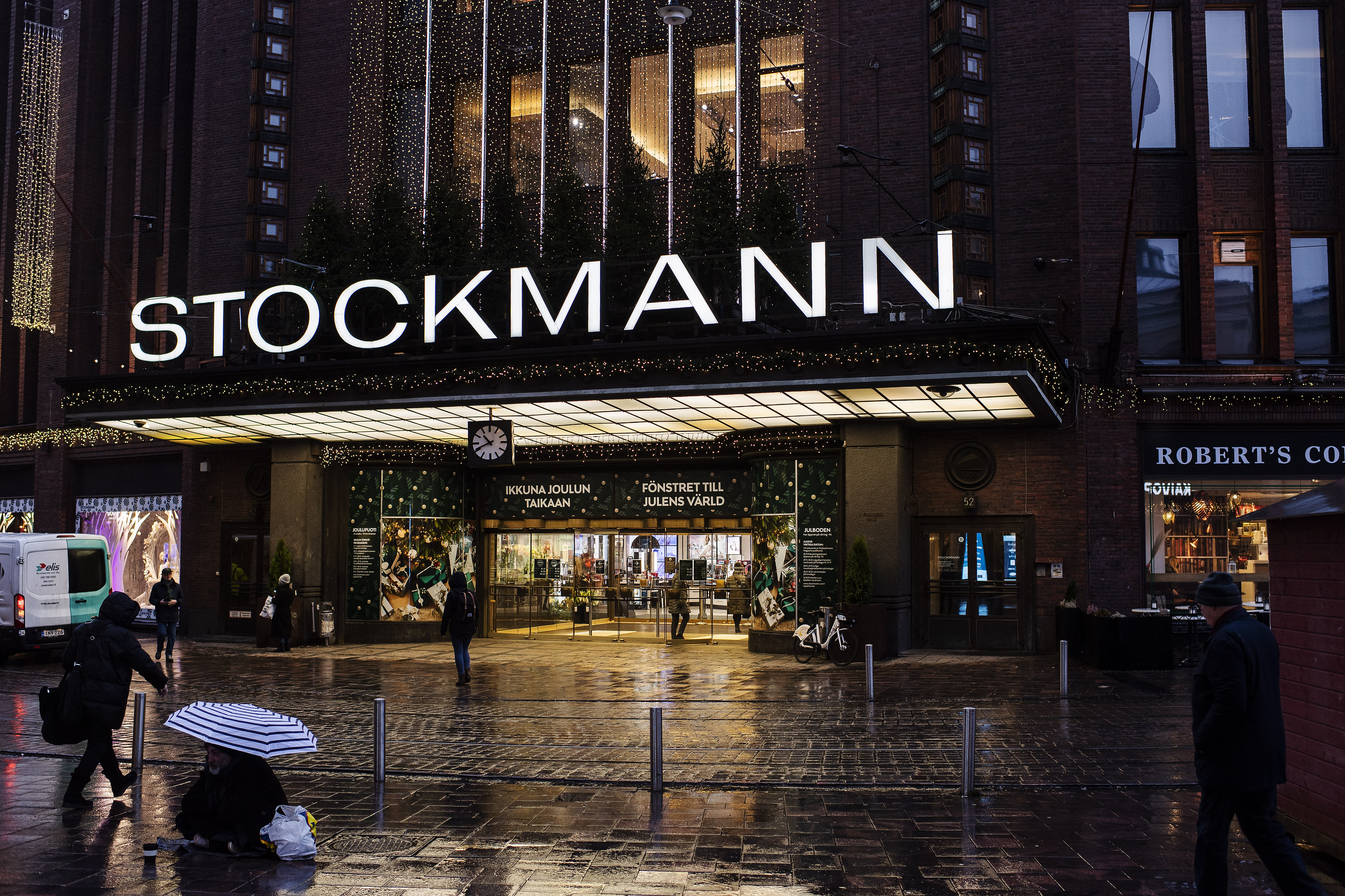 Stockmann reports 11% earnings growth in 2021