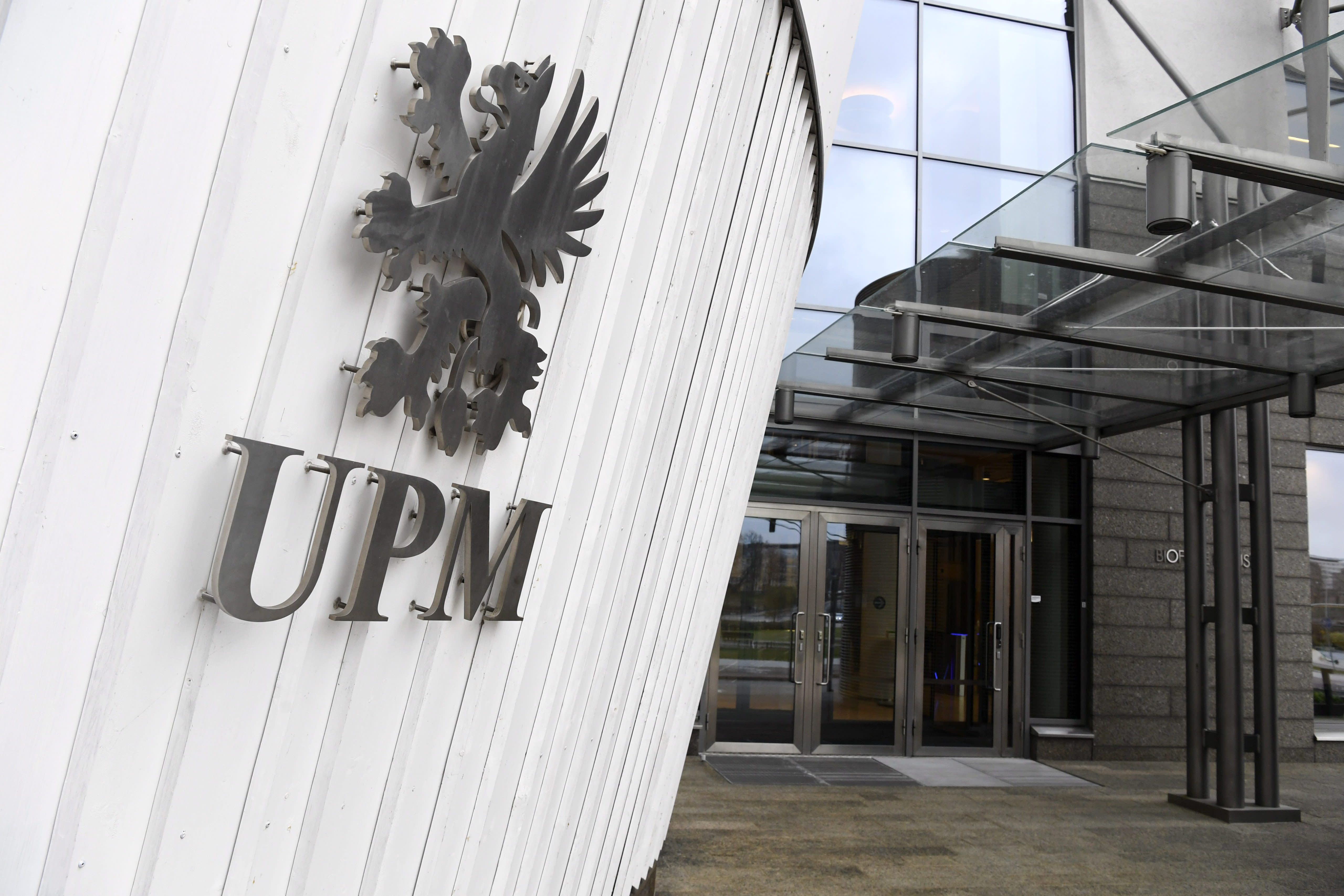 According to the law, employees must return to UPM’s mills