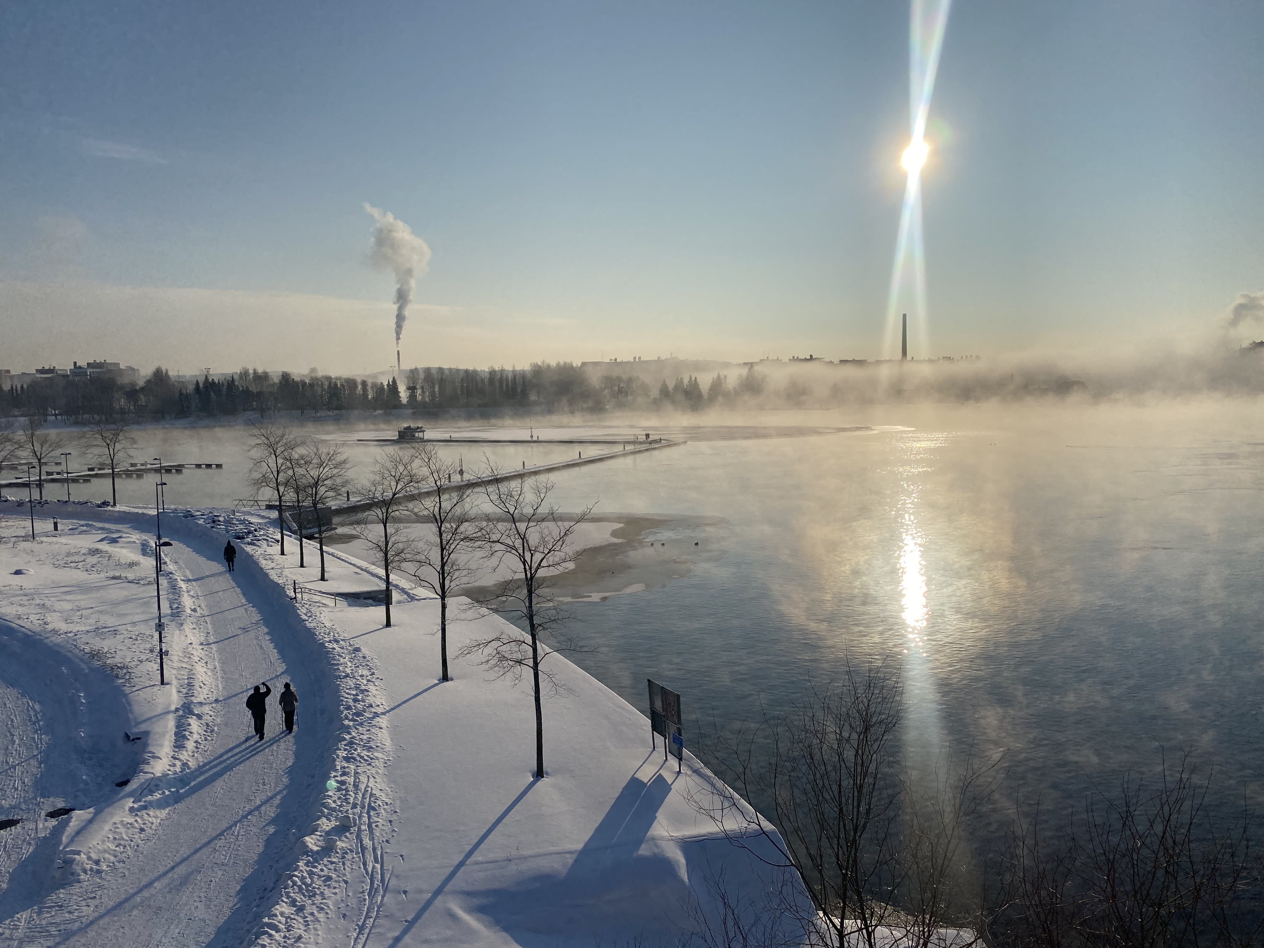 ومن المتوقع أن تكون درجات الحرارة أكثر اعتدالا وتساقط الثلوج بغزارة في فنلندا يوم الثلاثاء