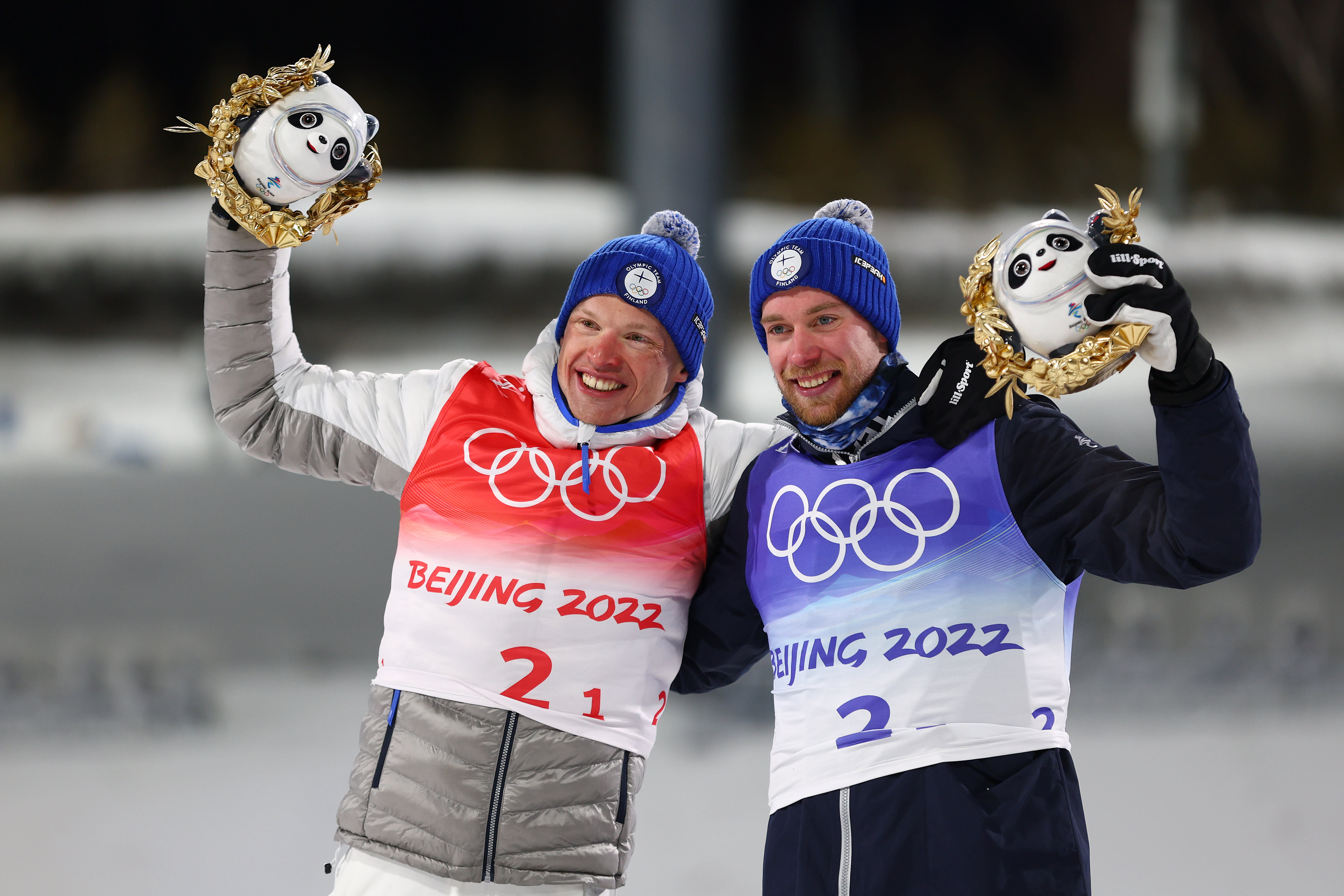 Suomen Niskanen and Mäki won cross-country silver in the team sprint