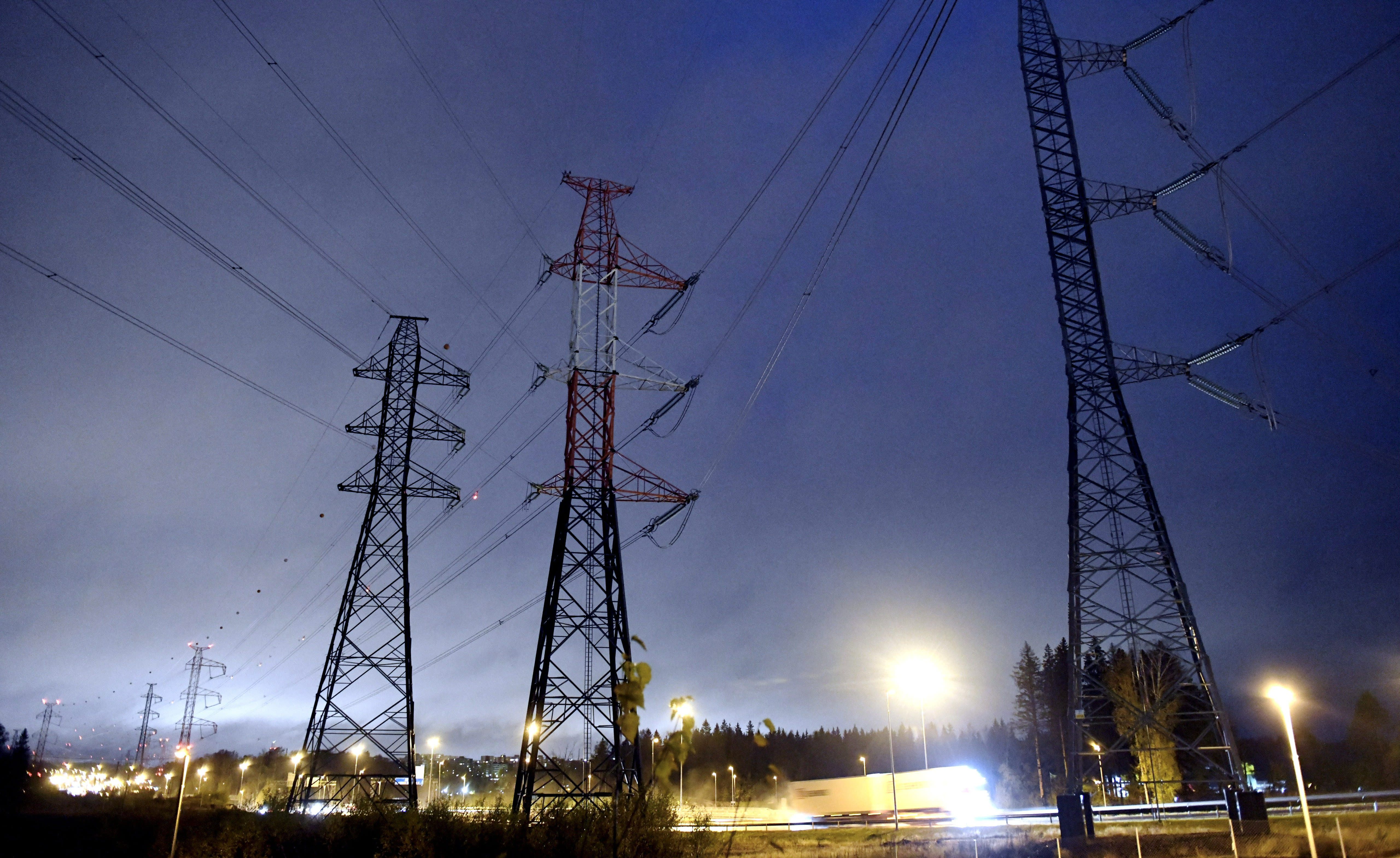 Finland limits its electricity transmission capacity from Russia