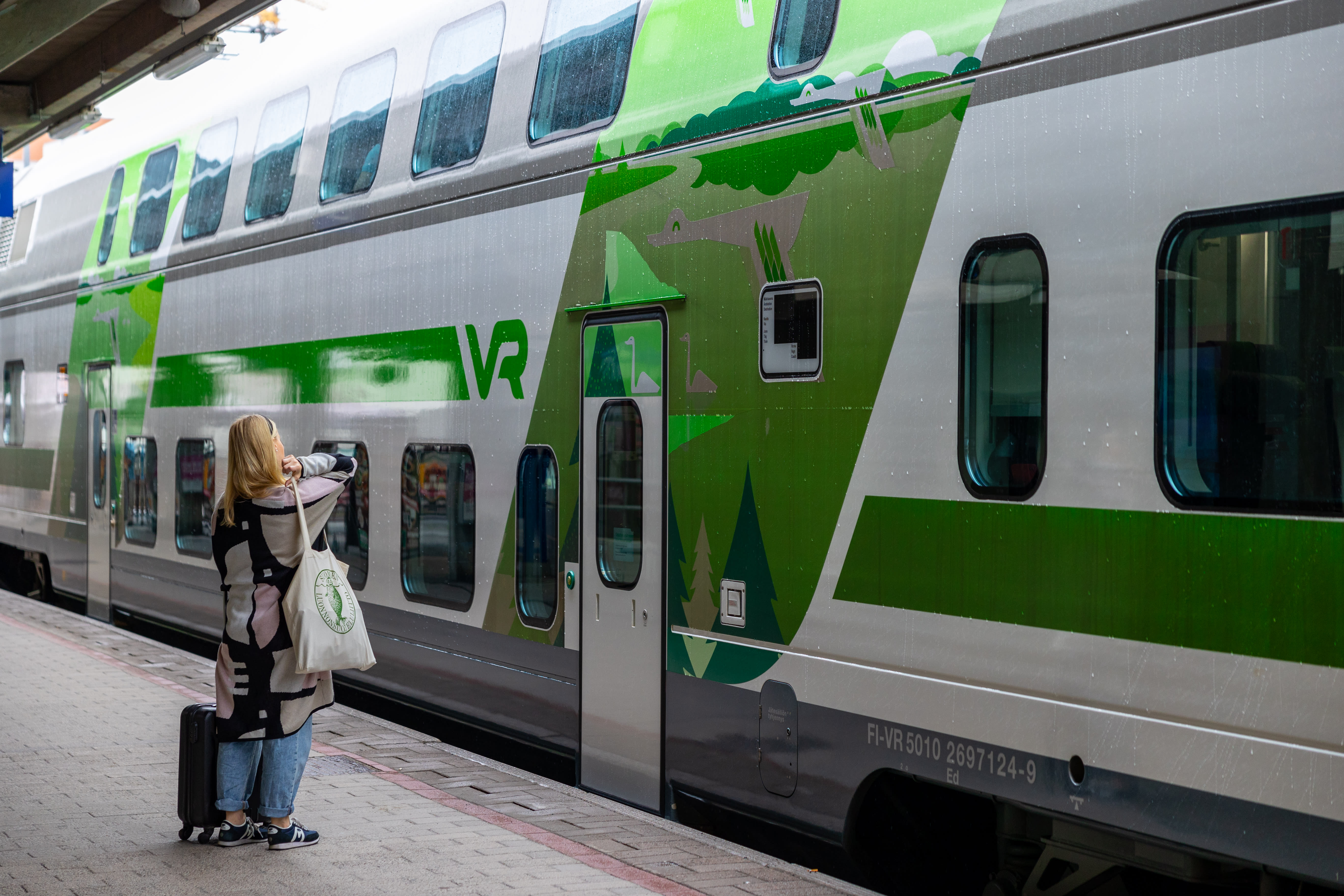 Train delays are expected throughout Finland due to the power outage on the Helsinki line