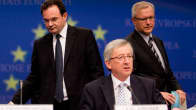 Kreikan valtiovarainministeri George Papakonstantinou, euroryhmän puheenjohtaja Jean-Claude Juncker ja talouskomissaari Olli Rehn