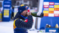Perttu Hyvärinen otti huikkaa Tour de Skillä voiton kunniaksi 31.12.2023.