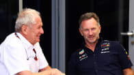 Red Bullin neuvonantaja Helmut Marko ja tallipäällikkö Christian Horner lämpimissä tunnelmissa Bahrainissa helmikuun lopulla. 