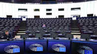 Istuntosali melkein tyhjillään ennen Euroopan parlamentin täysistuntoa Strasbourgissa.